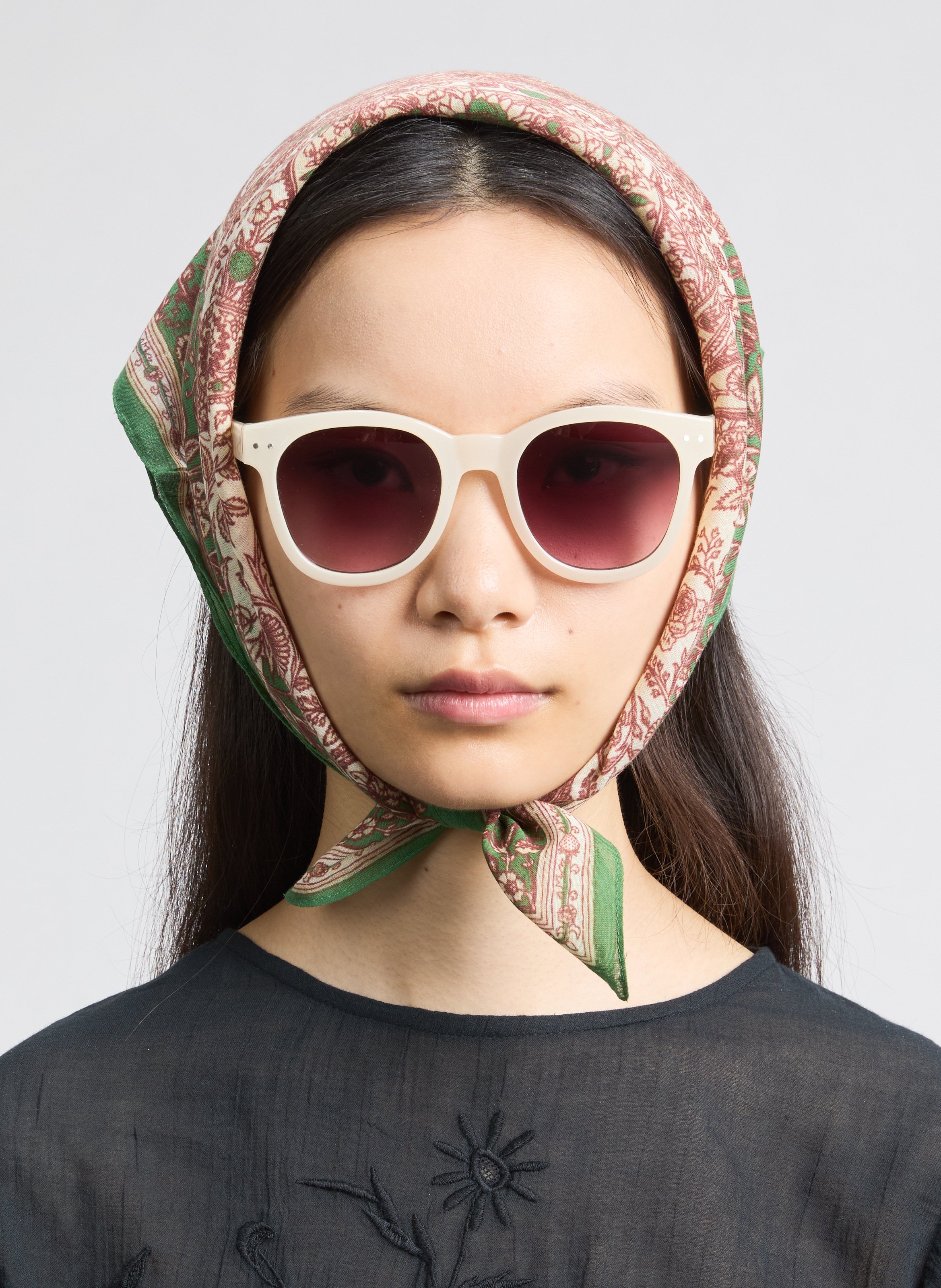 Sunglasses UV protection level 3 IZIPIZI Beige