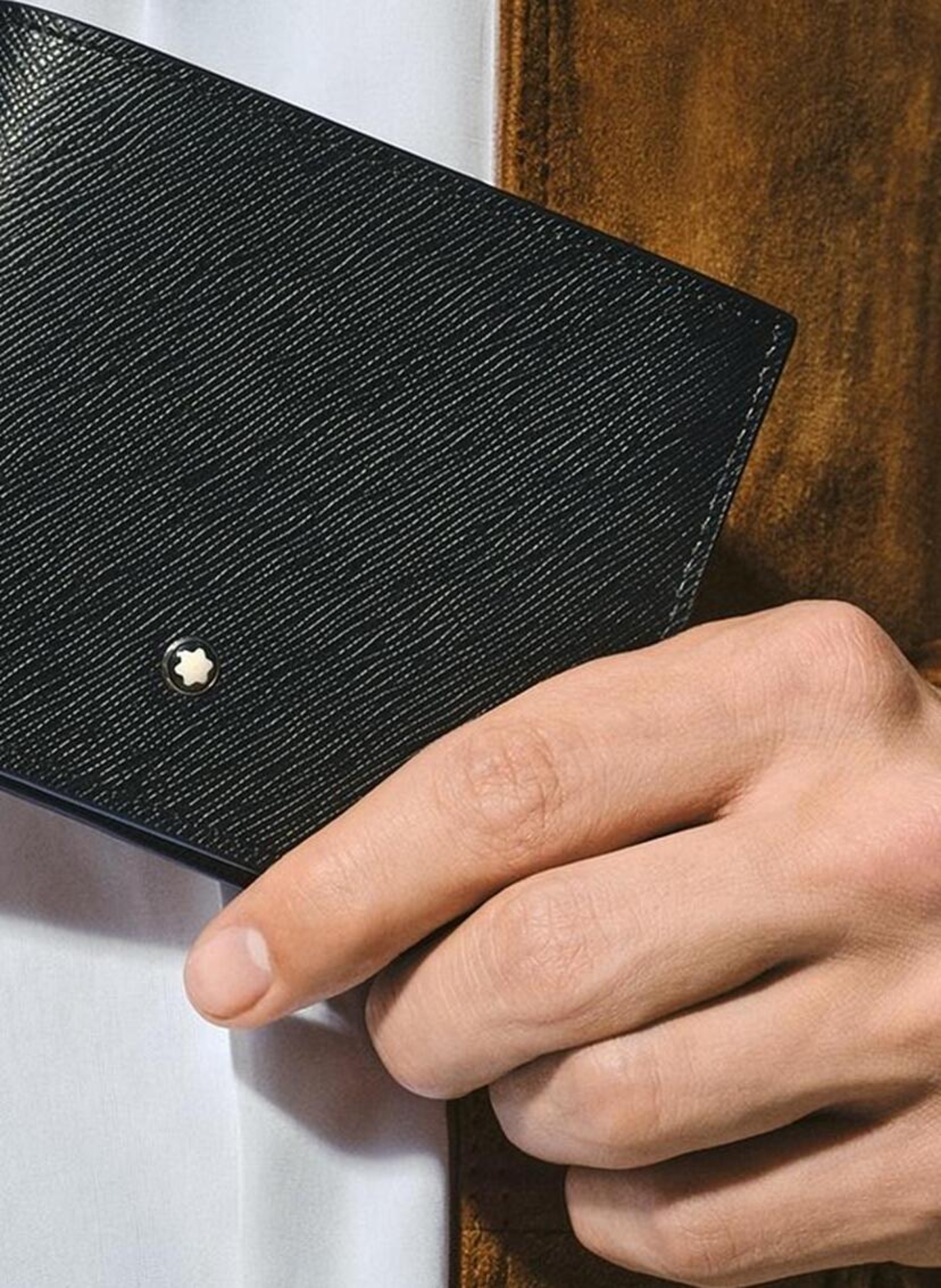Textured leather wallet MONTBLANC Black