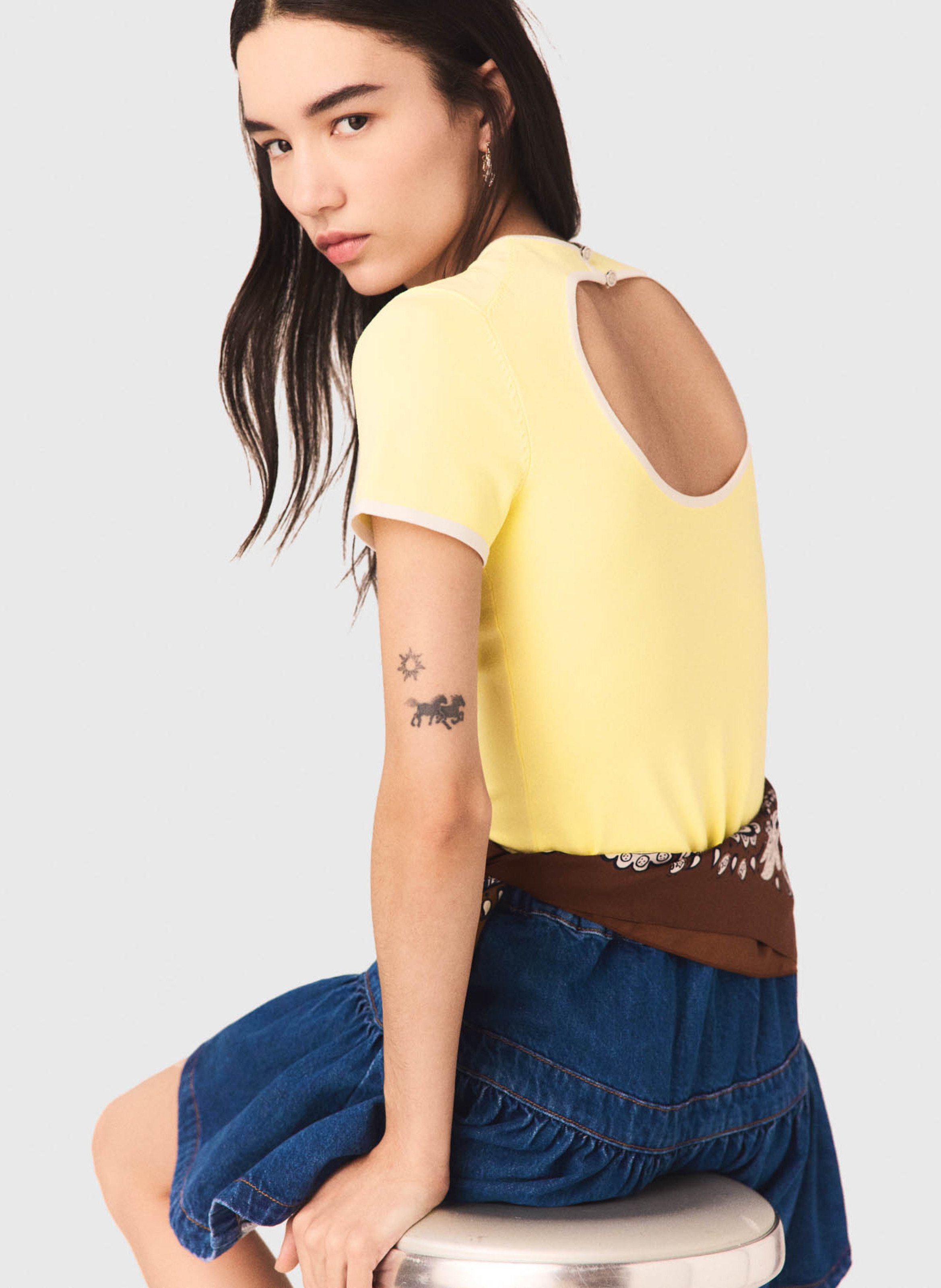 Pull en maille ajusté col rond MAJE Jaune