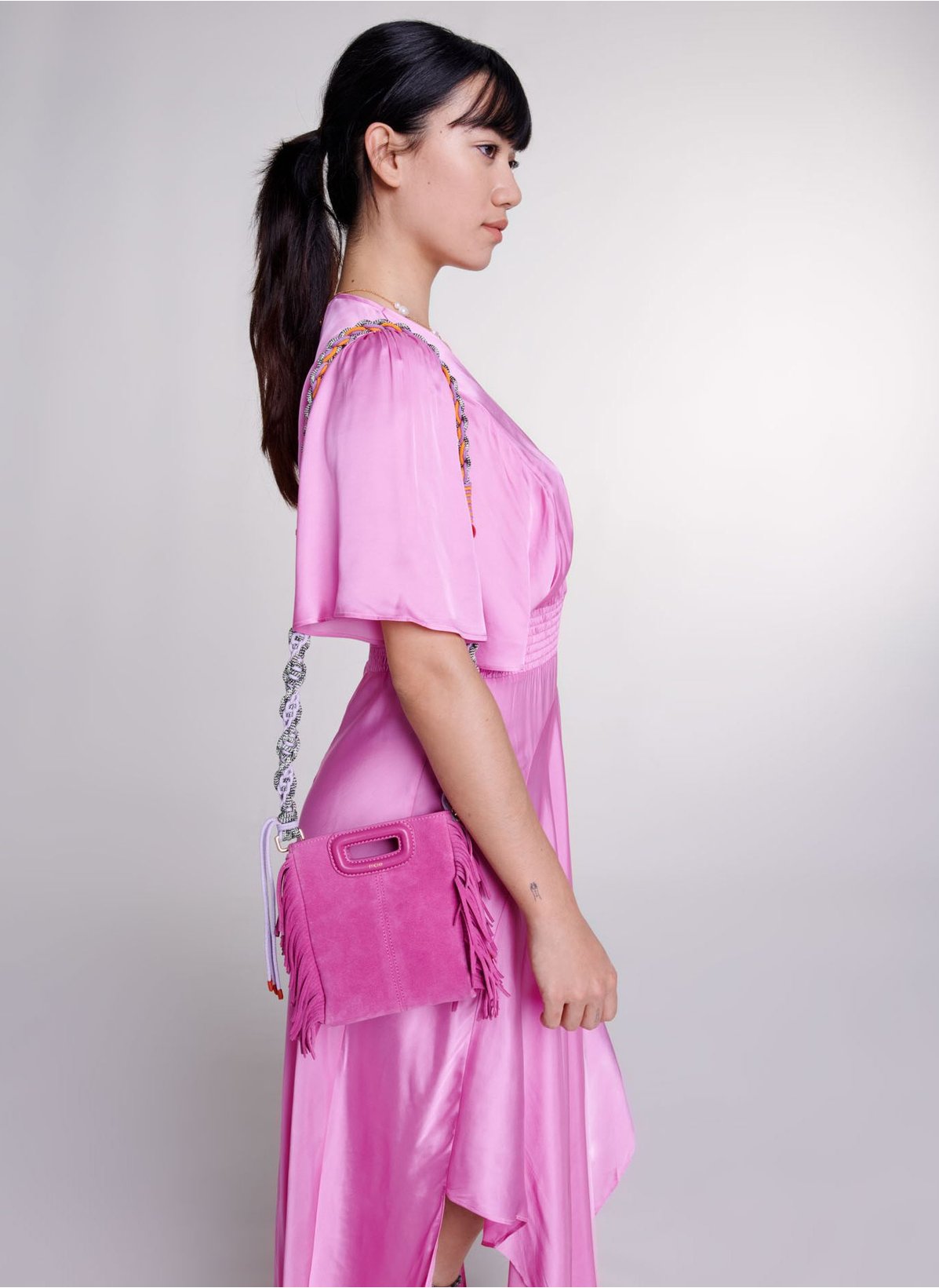 ROBE LONGUE ASYMéTRIQUE COL V SATINéE - MAJE pour FEMME | Printemps.com