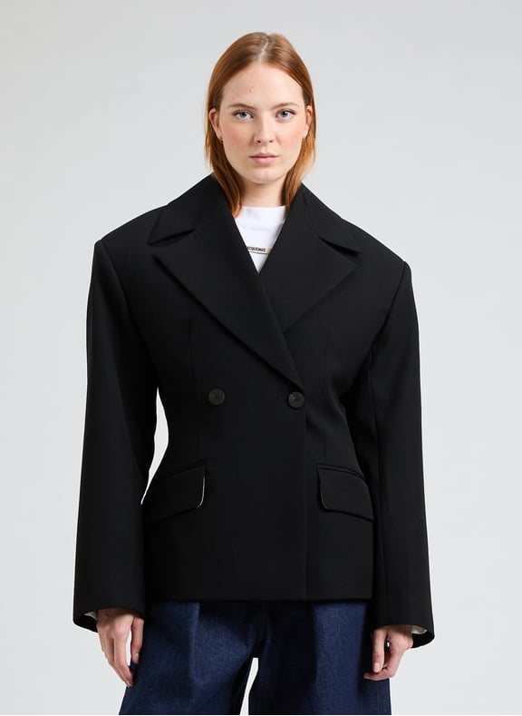 La veste Norma Noir by JACQUEMUS JACQUEMUS La veste Norma Noir