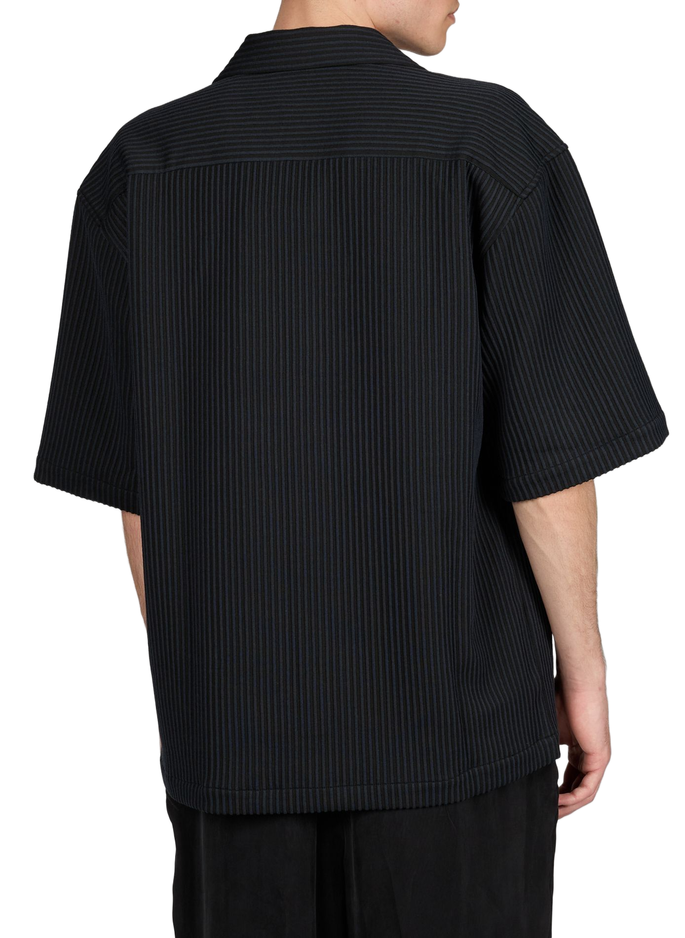 Straight textured shirt with short sleeves MINIMUM Black