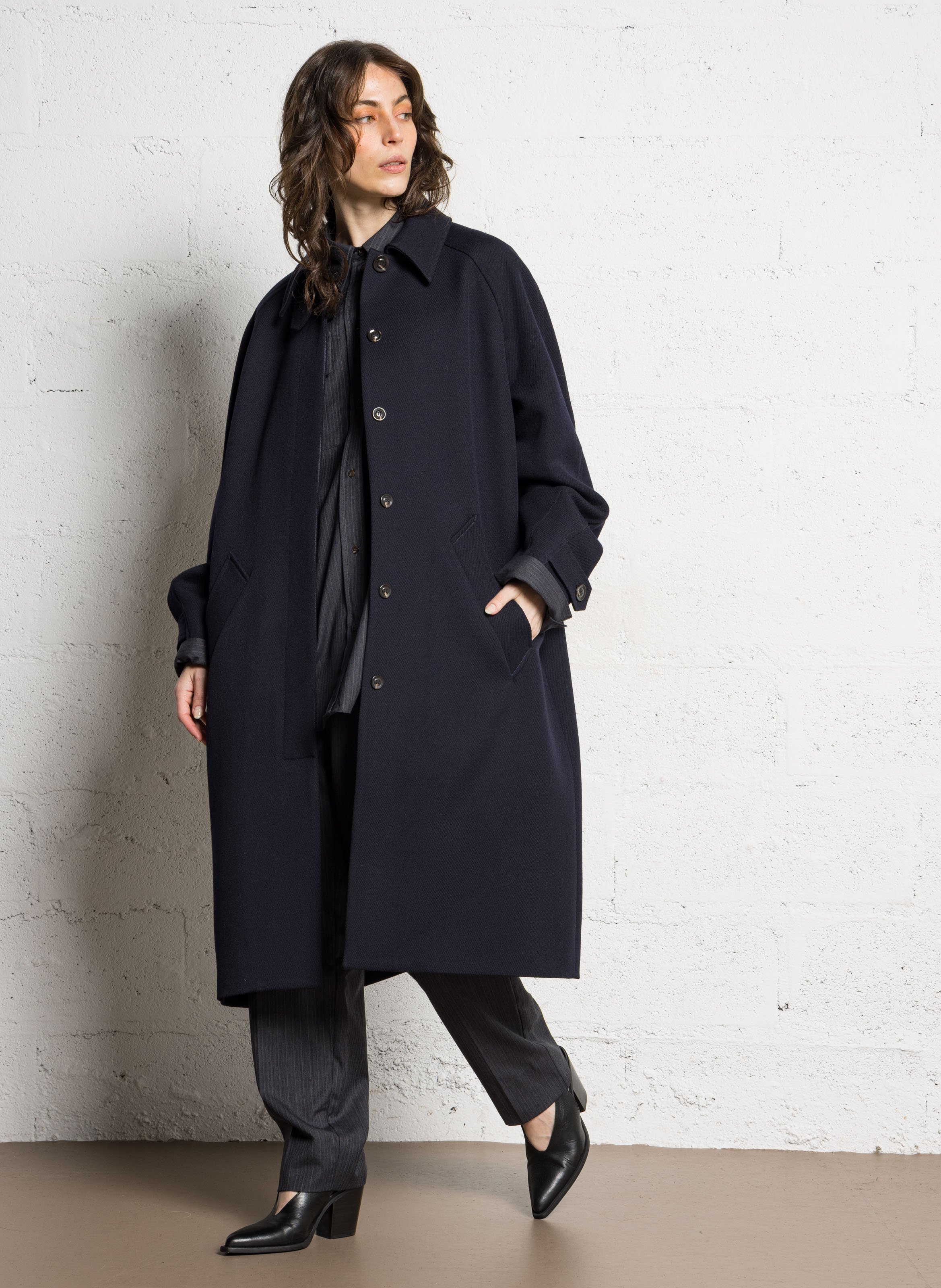 Manteau oversize col classique en laine franklin SOEUR Bleu