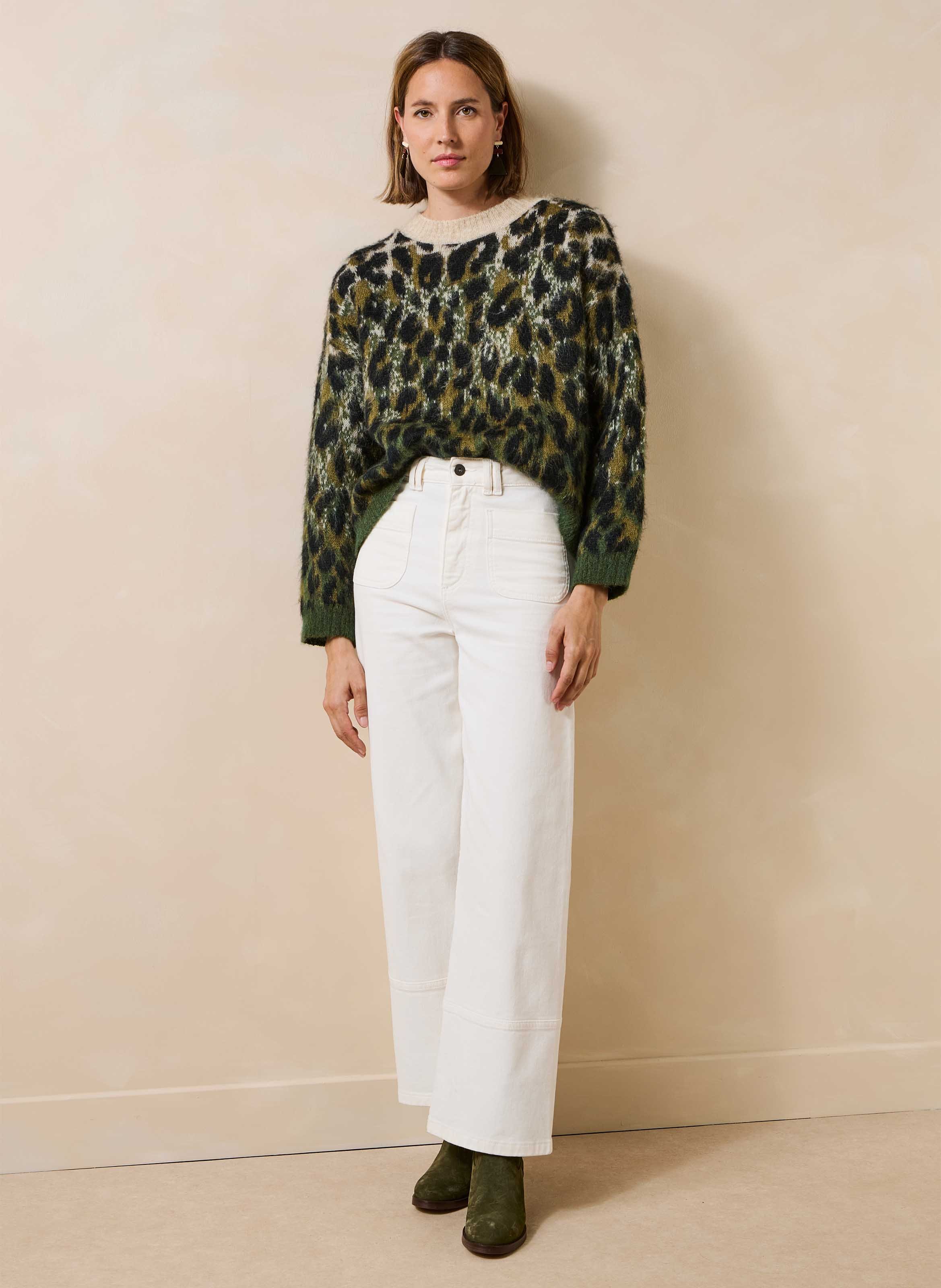 Ruime trui met ronde hals en luipaardprint LA FEE MARABOUTEE Groen