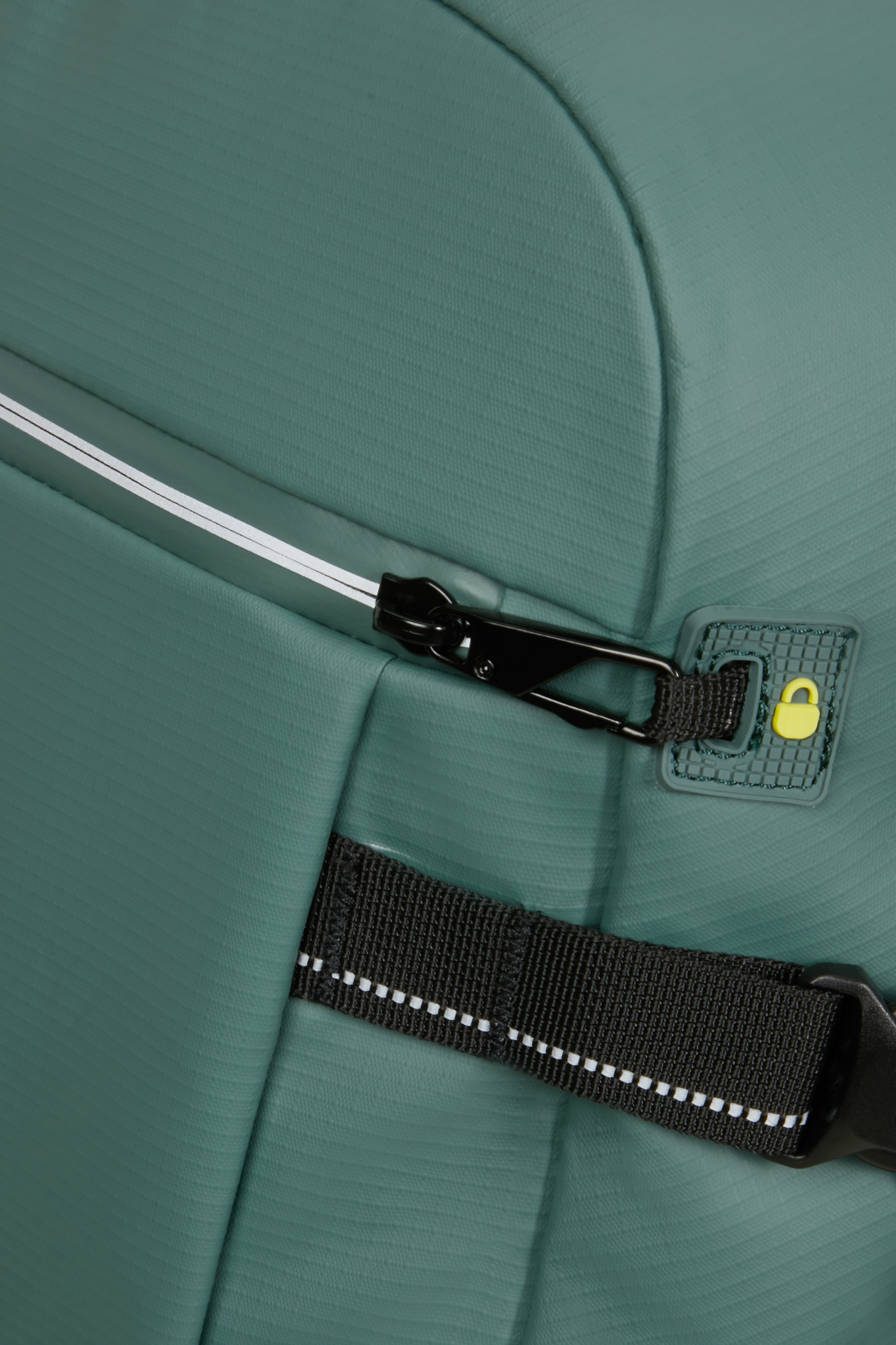 Upventure sacoche ordinateur AMERICAN TOURISTER Vert