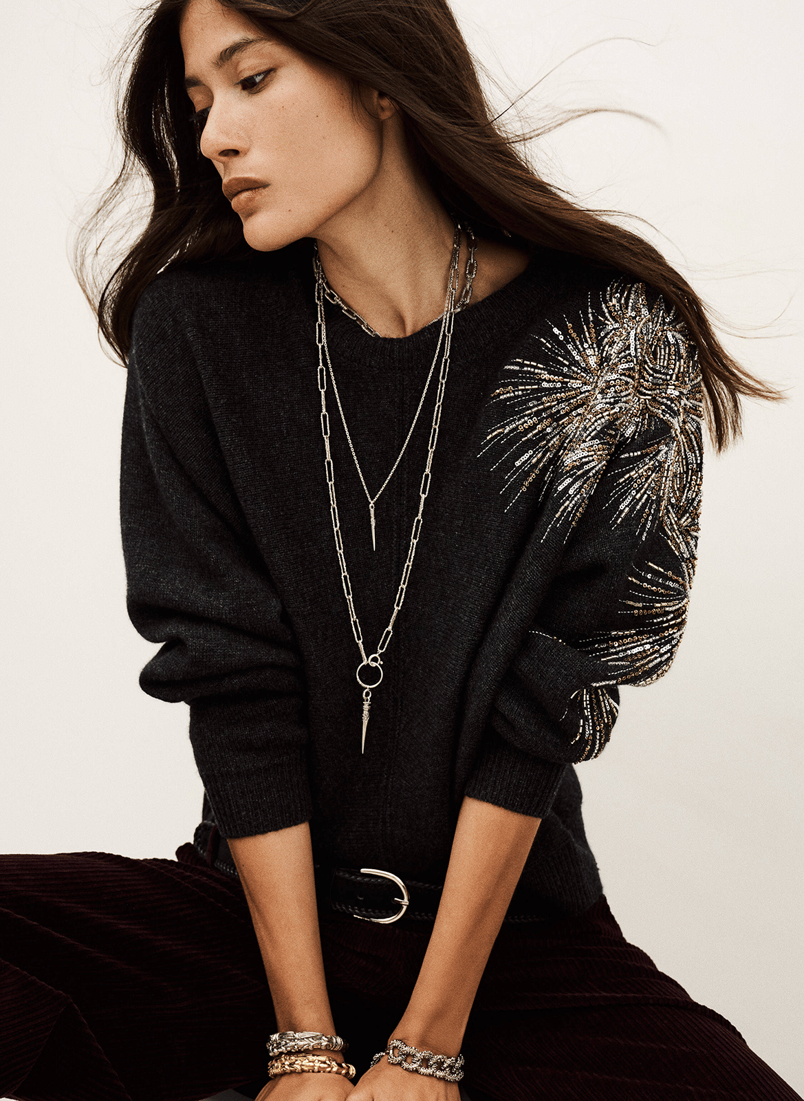 Pull droit à broderies sequins chorse BA&SH Noir