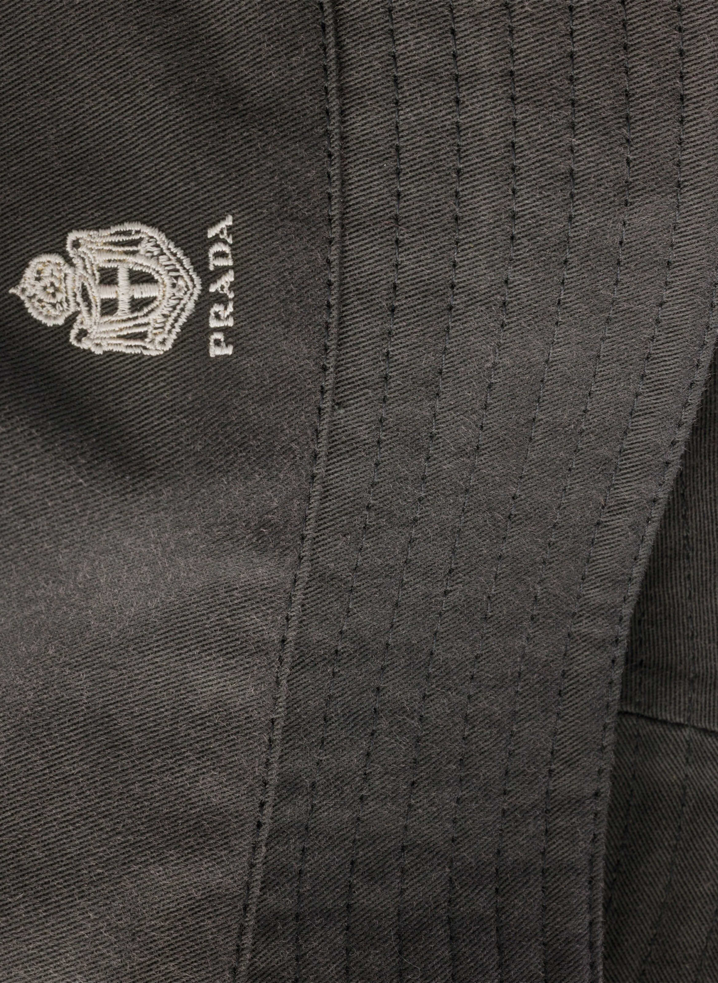 Ancien bob en gabardine PRADA Noir