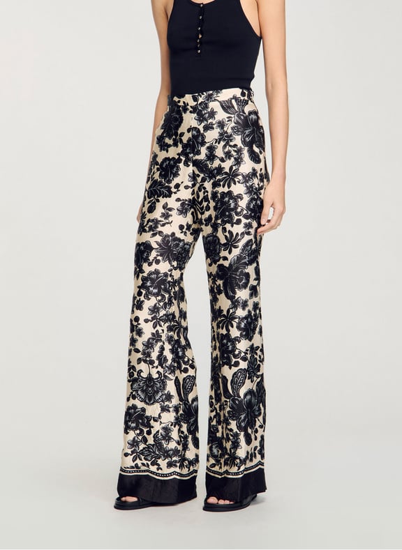Pantalon droit à imprimé fleuri Beige by SANDRO SANDRO Pantalon droit à imprimé fleuri Beige