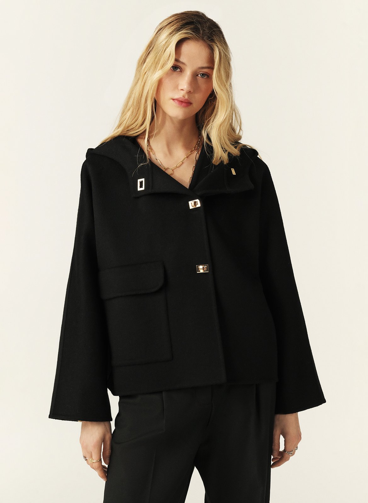 Manteau ample col montant en laine mélangée kove BA&SH Noir