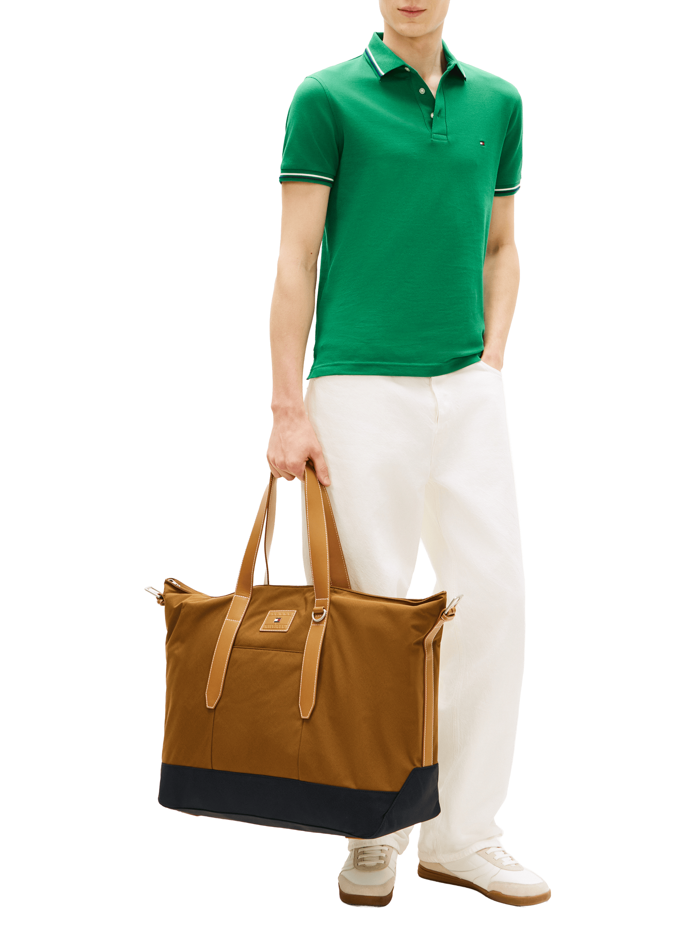 Flag Duffle Weekend Bag TOMMY HILFIGER Brown