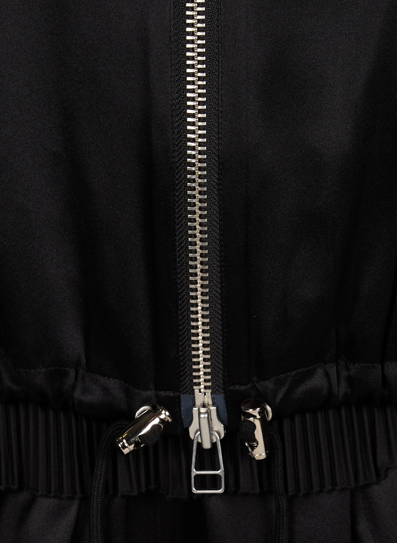 Weite Satin-Seidenjacke CO Schwarz