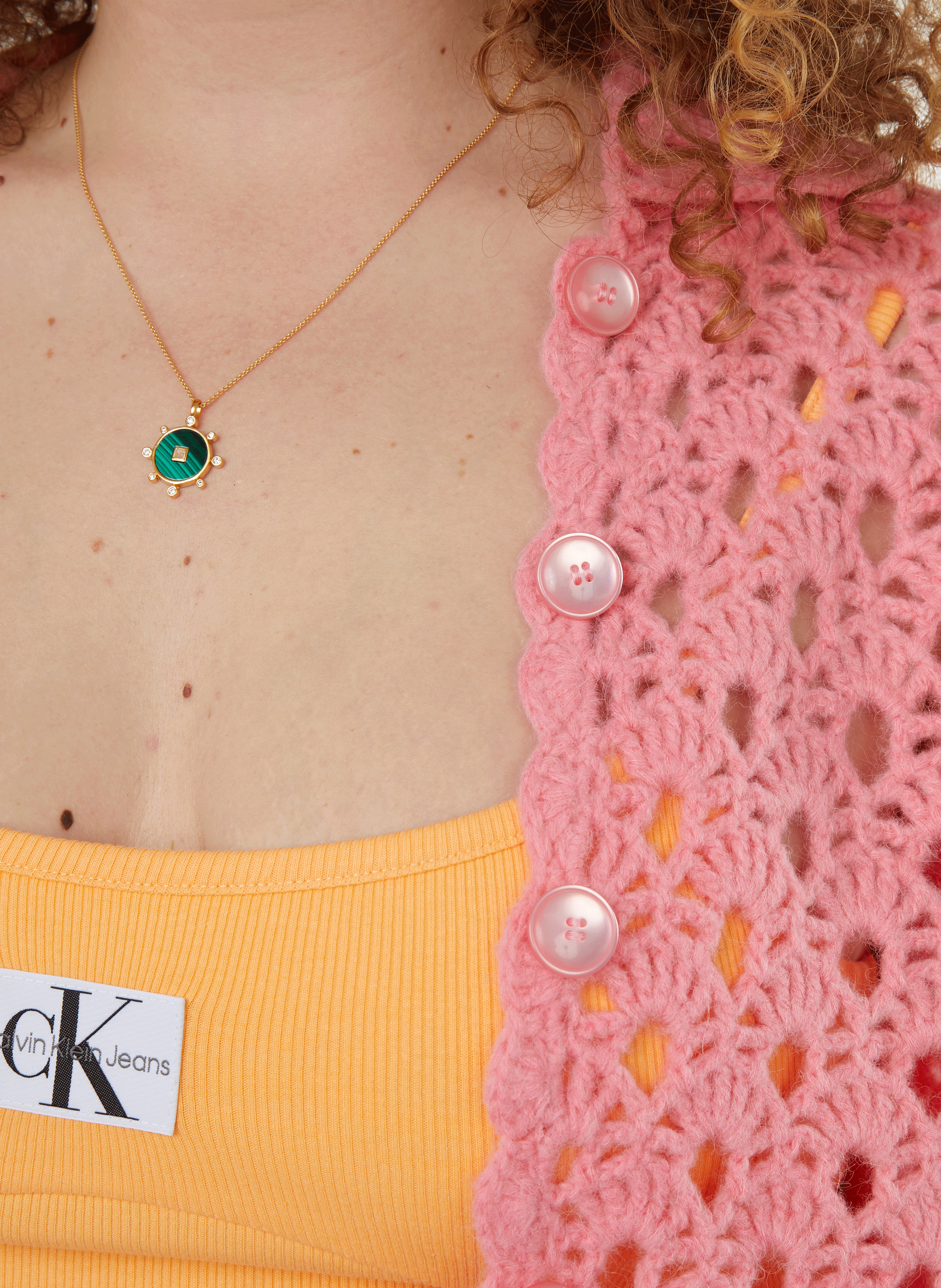 Cardigan Carissa en crochet BAUM UND PFERDGARTEN Rose