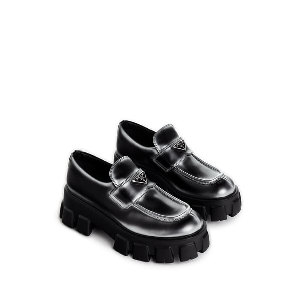 Mocassins à détails argentés en cuir