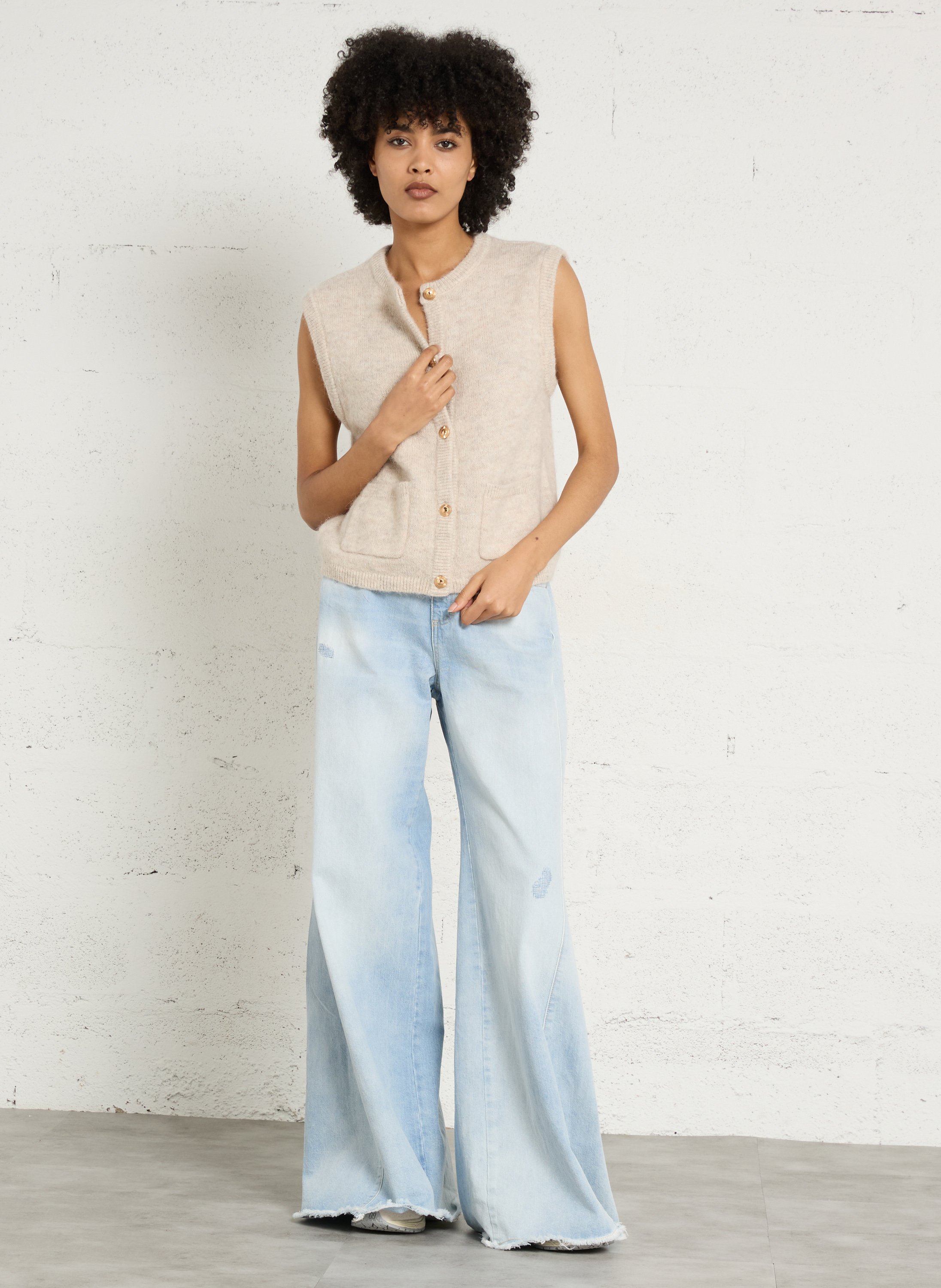 Gilet sans manches col rond en alpaga mélangé polka MAISON 123 Blanc