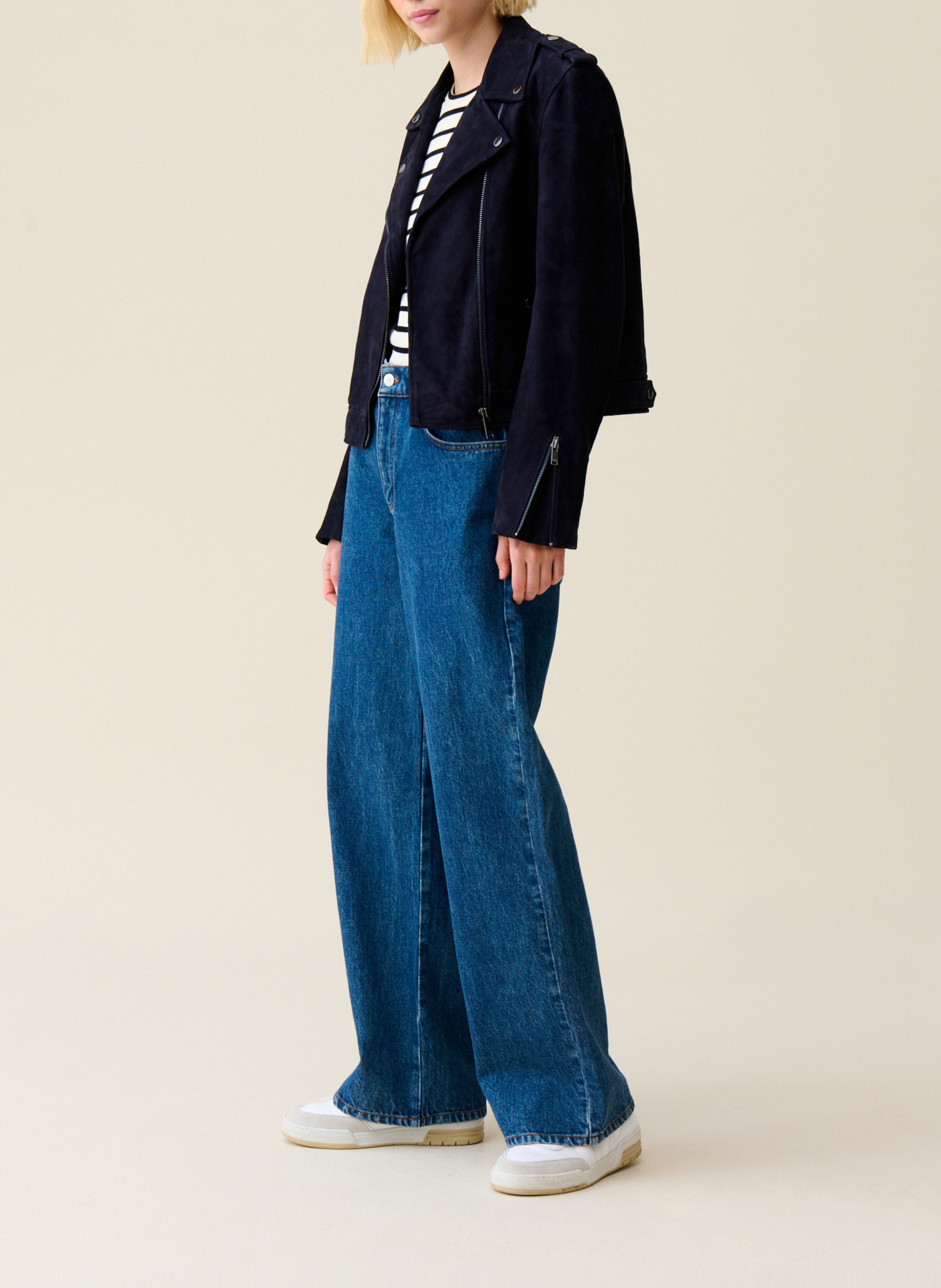 Veste courte en cuir velours CLAUDIE PIERLOT Bleu
