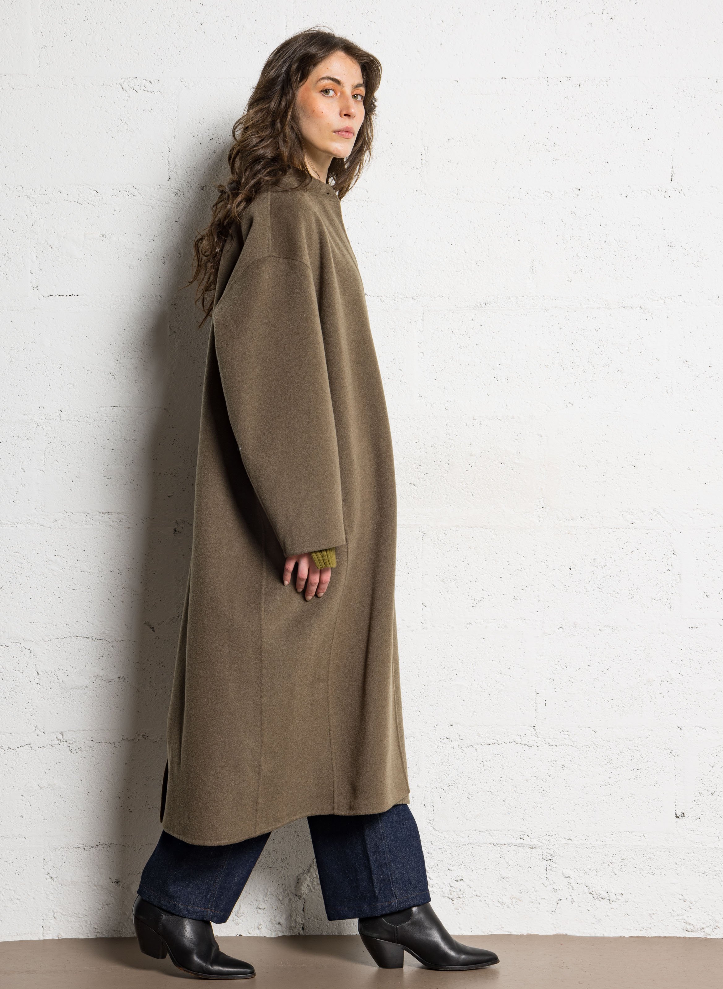 Manteau oversize en laine mélangée finn SOEUR Beige