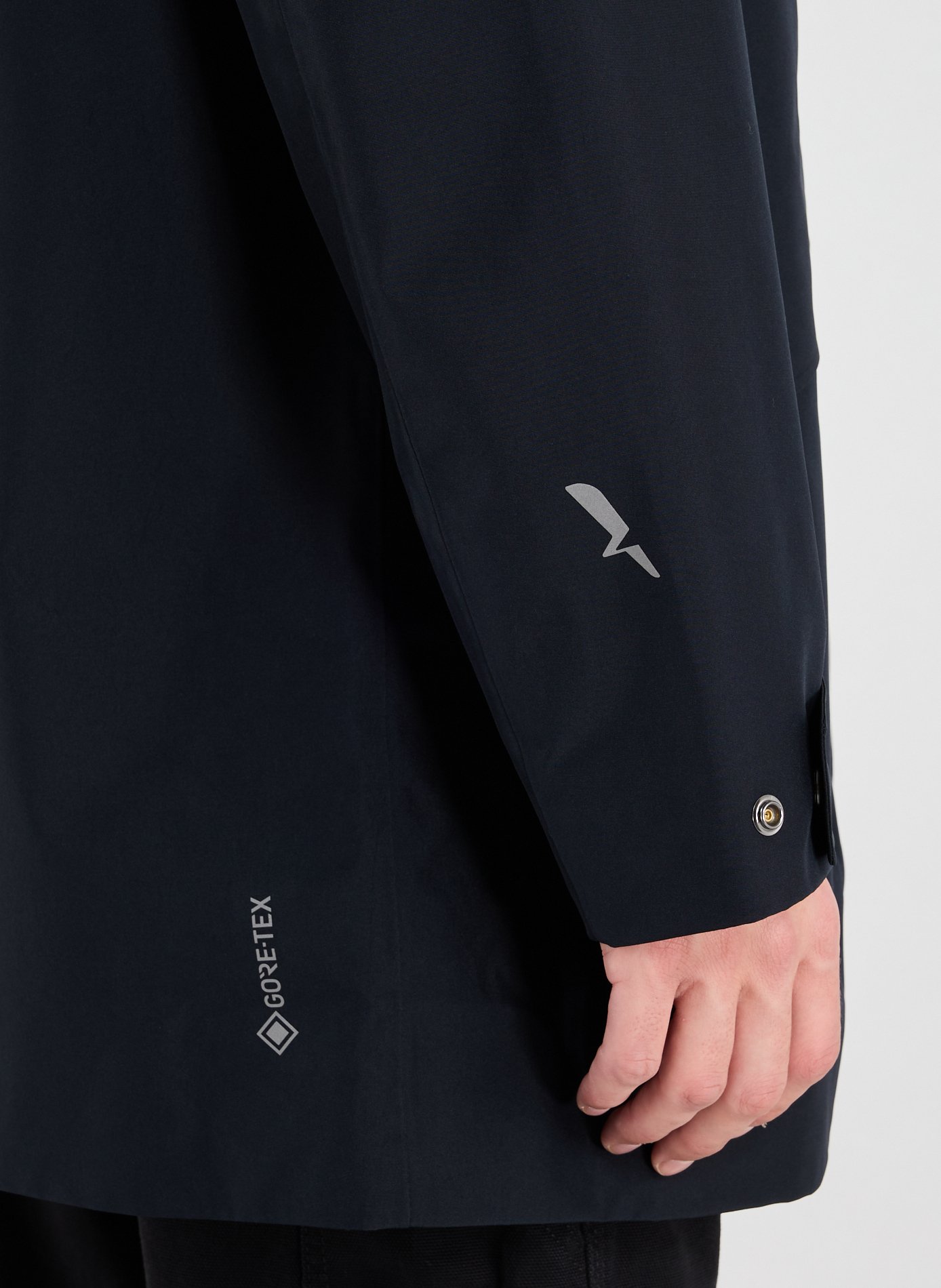 Parka imperméable à capuche AIGLE Noir