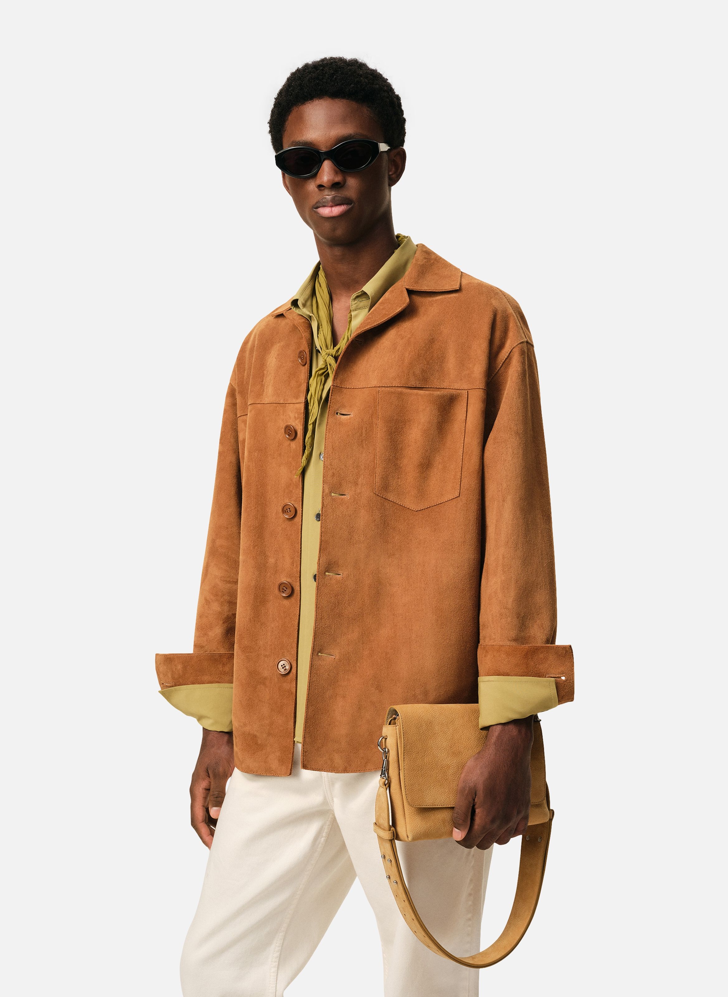 Sac messenger à rabat carrousel unisexe en cuir de vache AMI PARIS Jaune