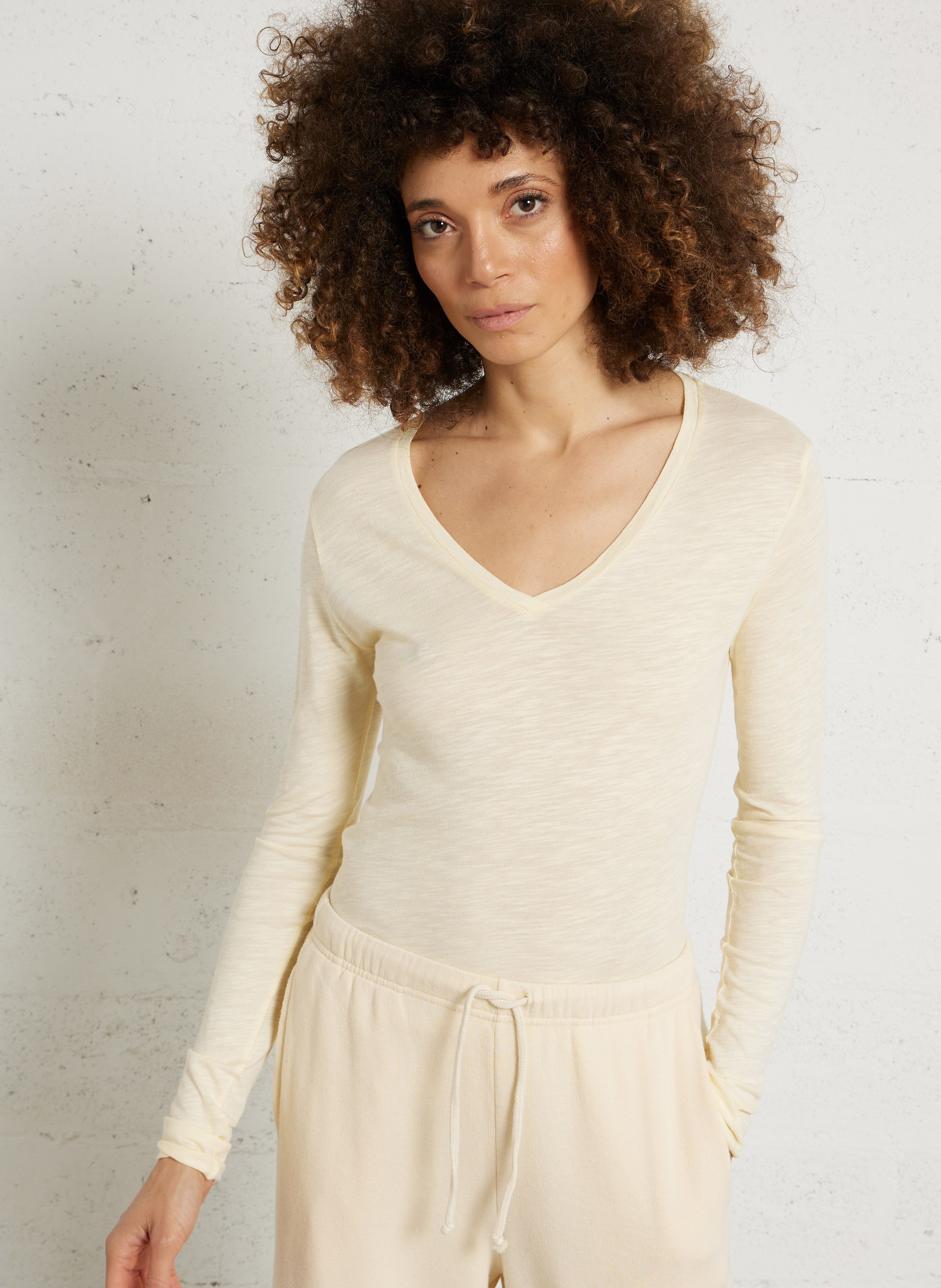 Tee-shirt à col v en coton mélangé jacksonville AMERICAN VINTAGE Jaune