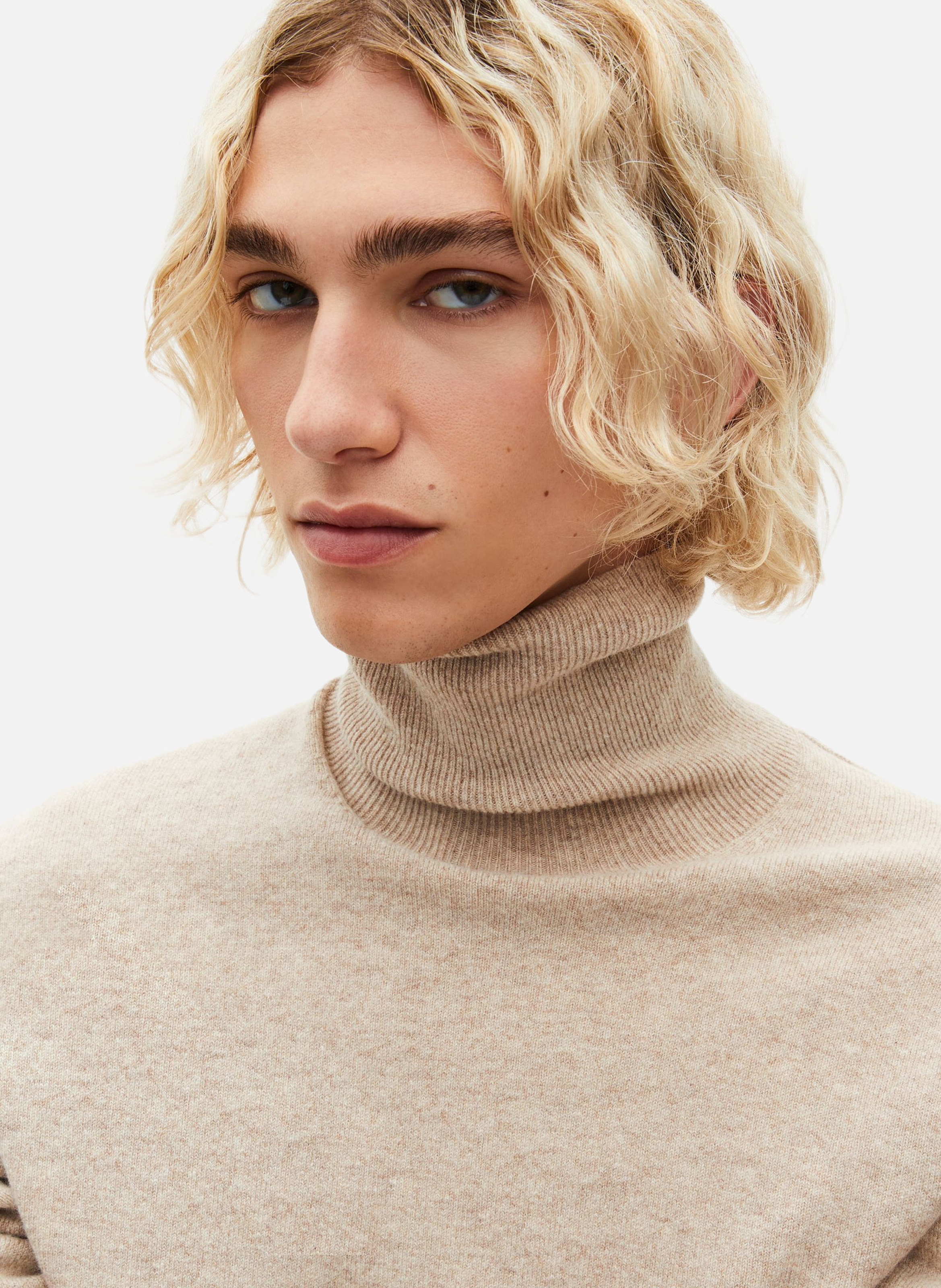 Pull col roulé en cachemire Beige