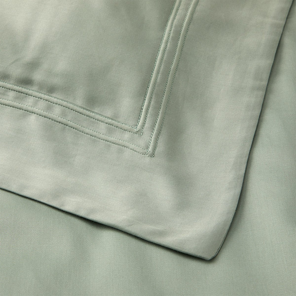 Housse de couette en satin, triomphe | Vert YVES DELORME Maison