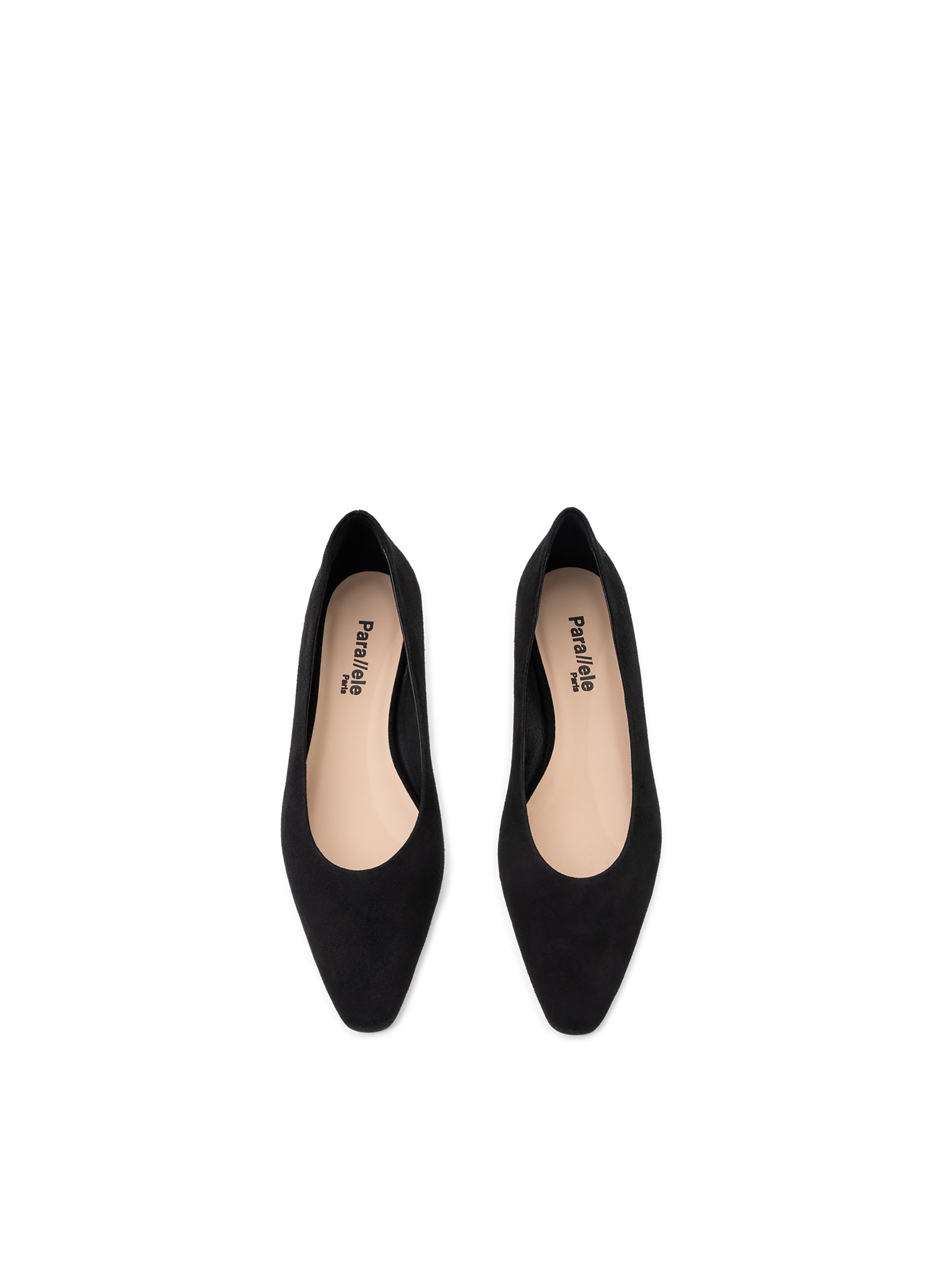 Ballerines estrella en chevre velours PARALLELE Noir