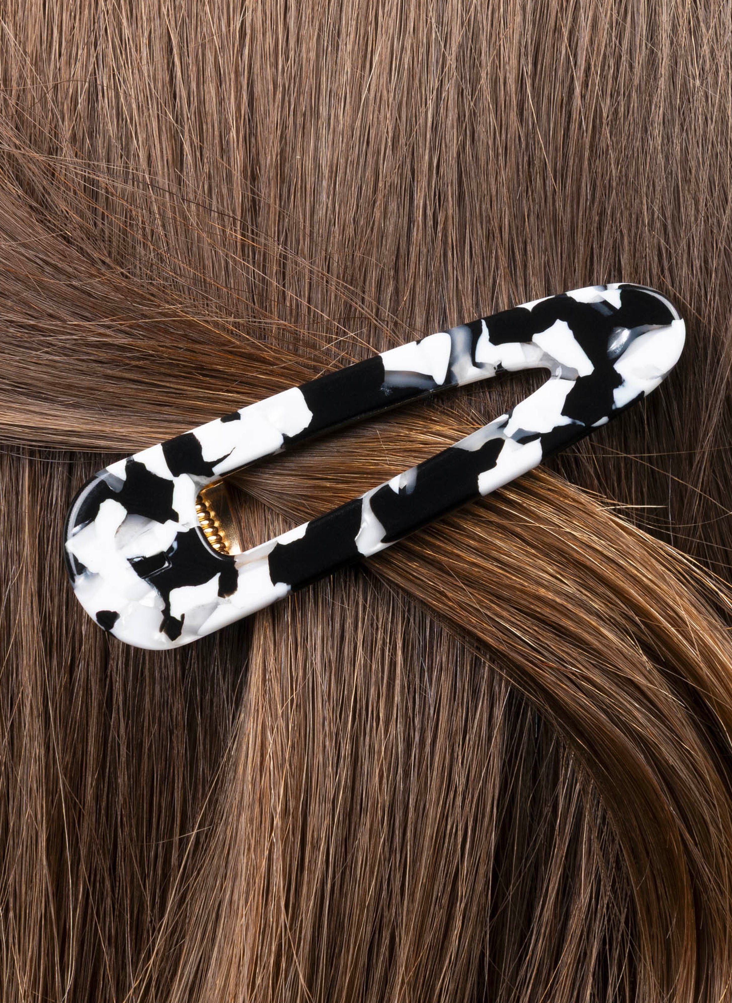 Barrette à cheveux triangle en acétate de cellulose et acier inoxydable KURAGE GINZA Noir