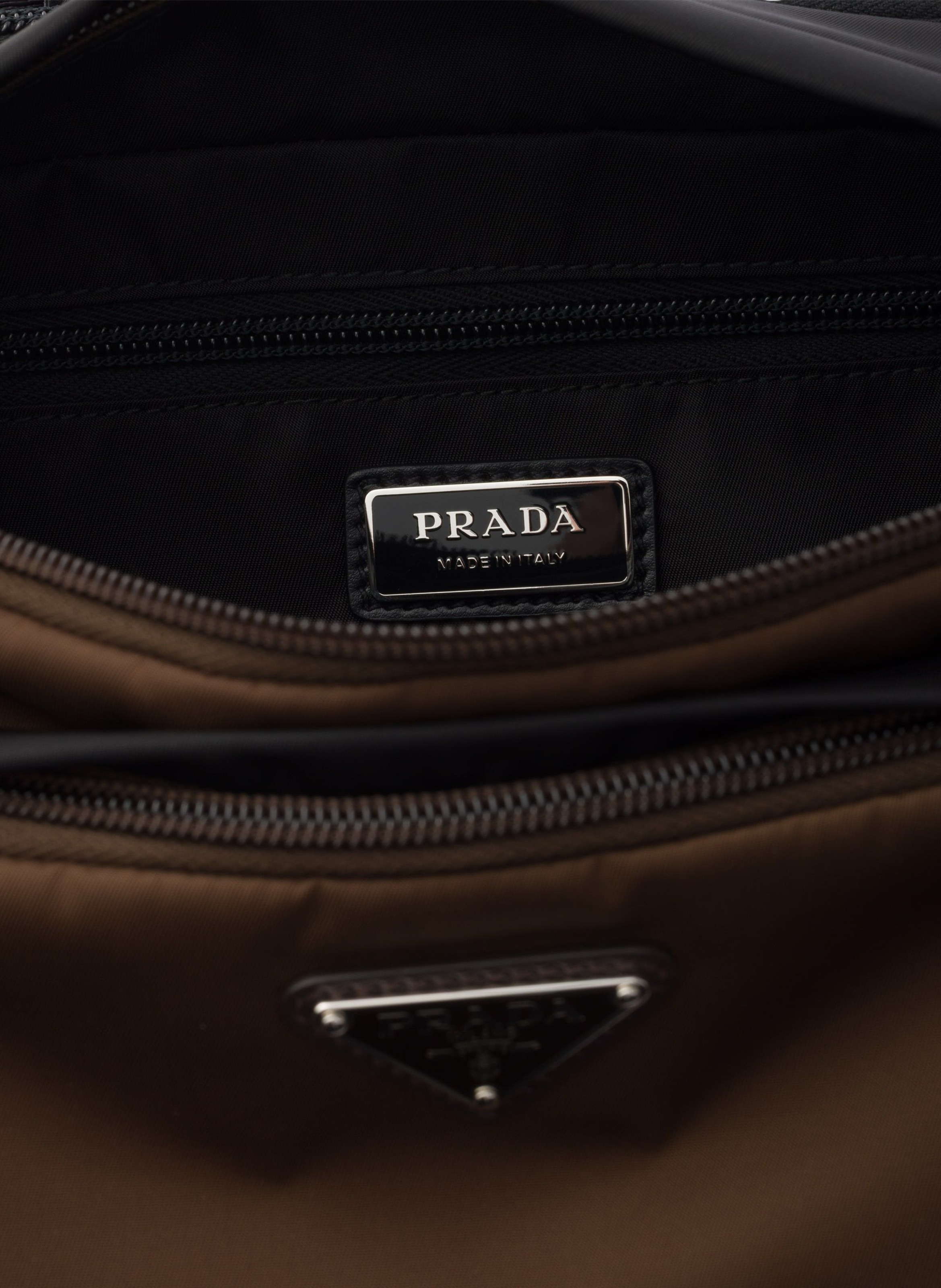Sac porté épaule en re-nylon et cuir saffiano PRADA Noir