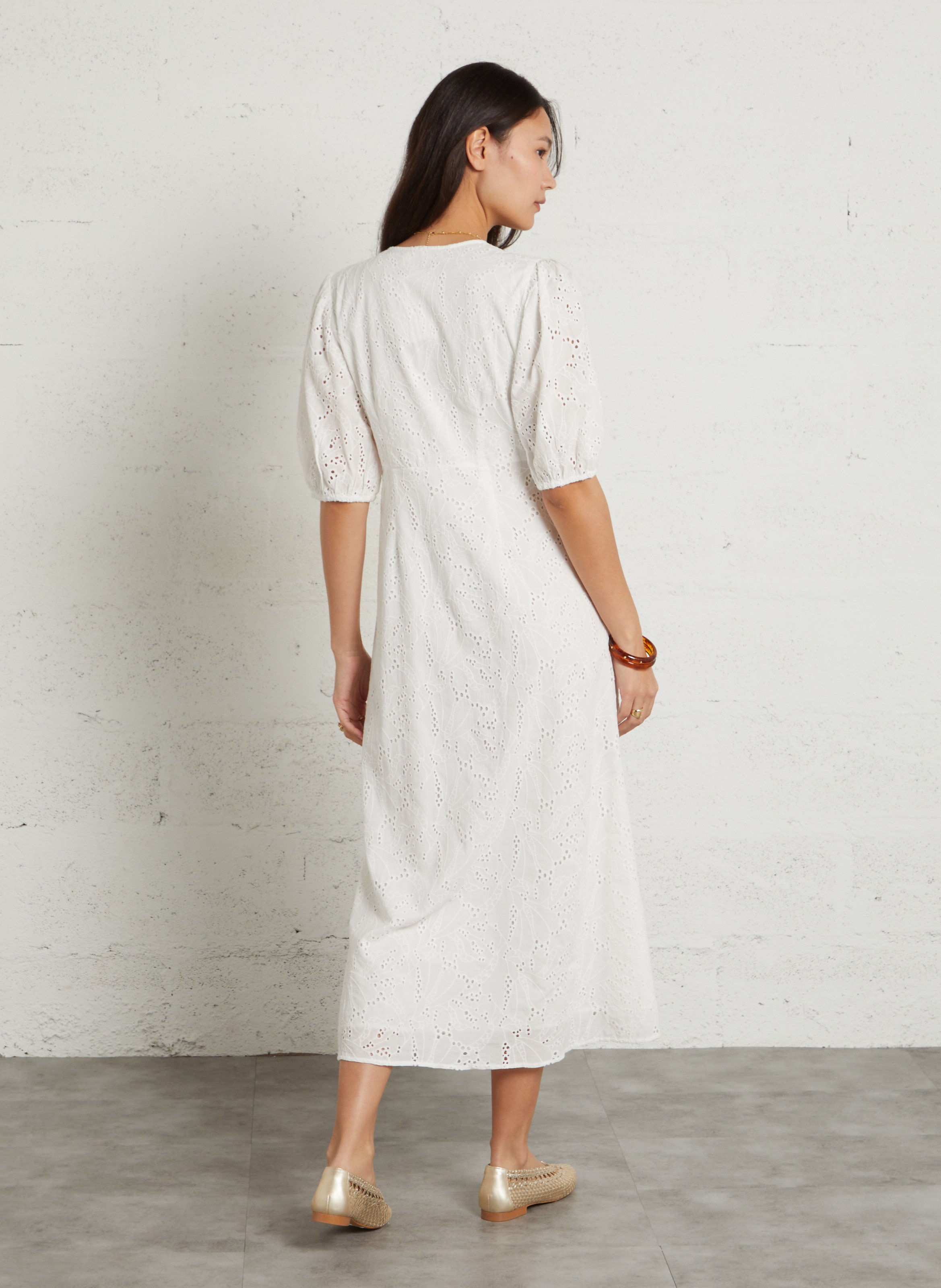 Robe midi brodée col v laurene MAISON 123 Blanc