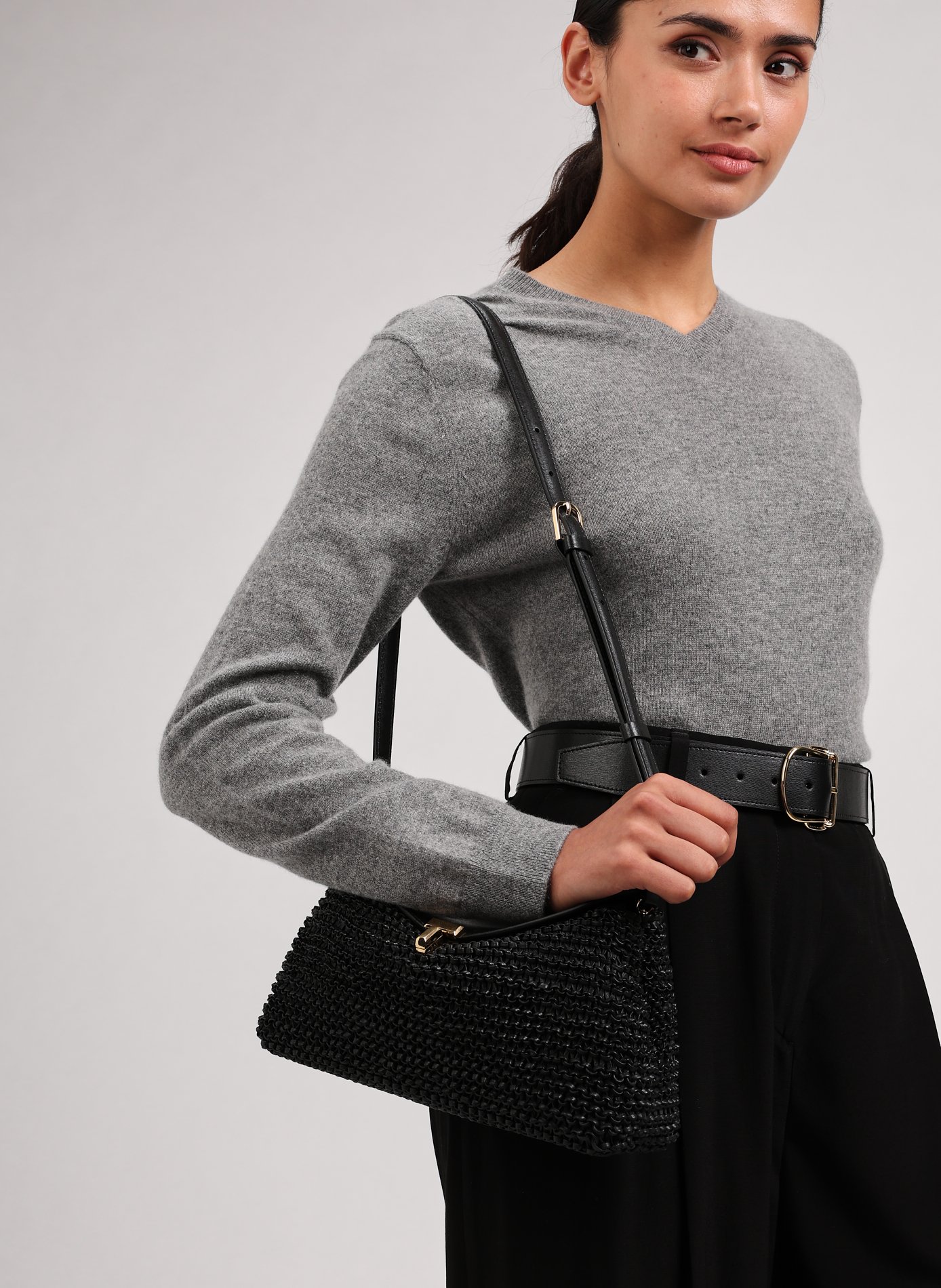 Braided leather T-lock handbag TOTEME Black