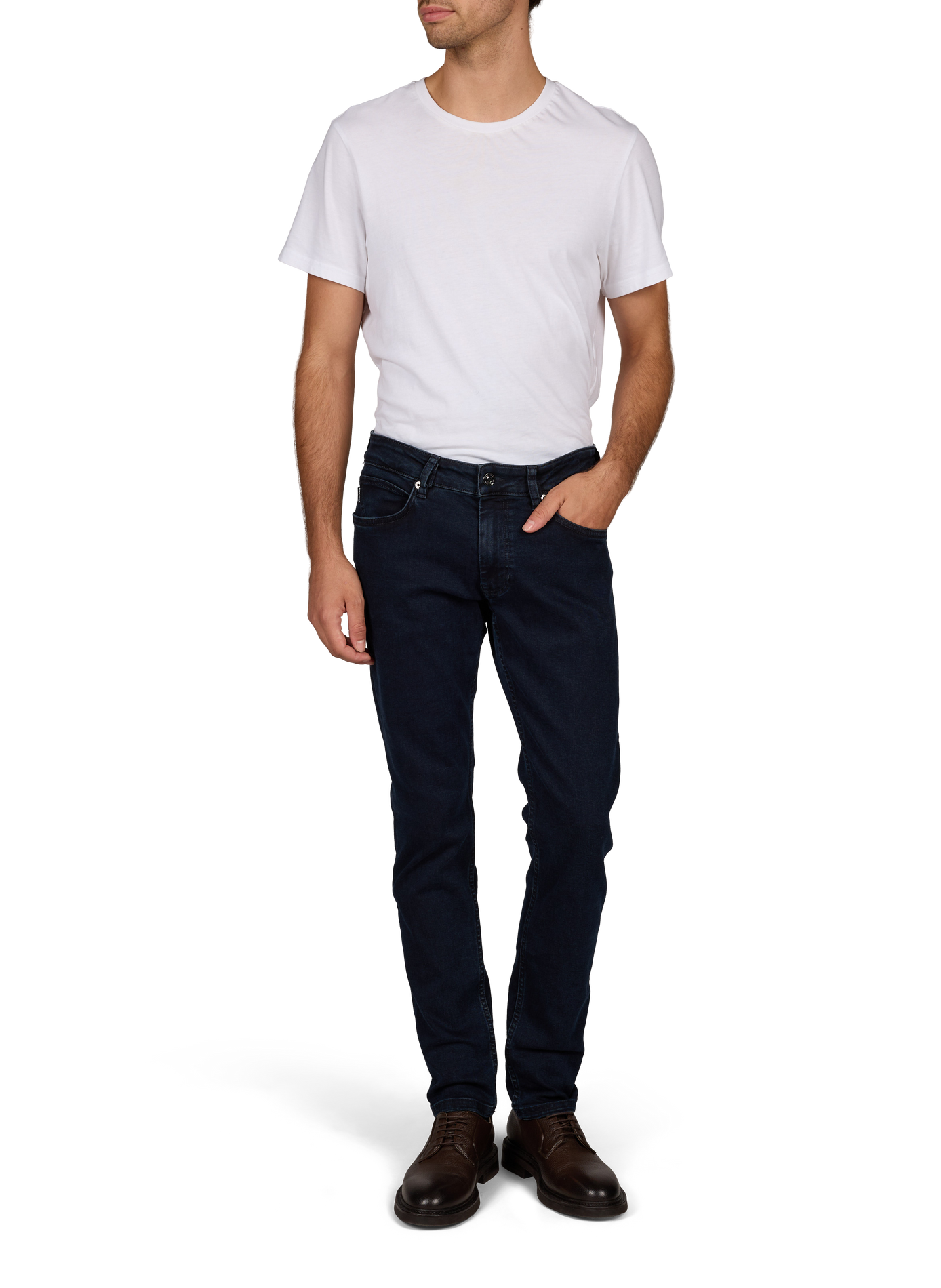 Armani Exchange Slim Fit Jeans XM000070 AF27185 STRELLSON Blau
