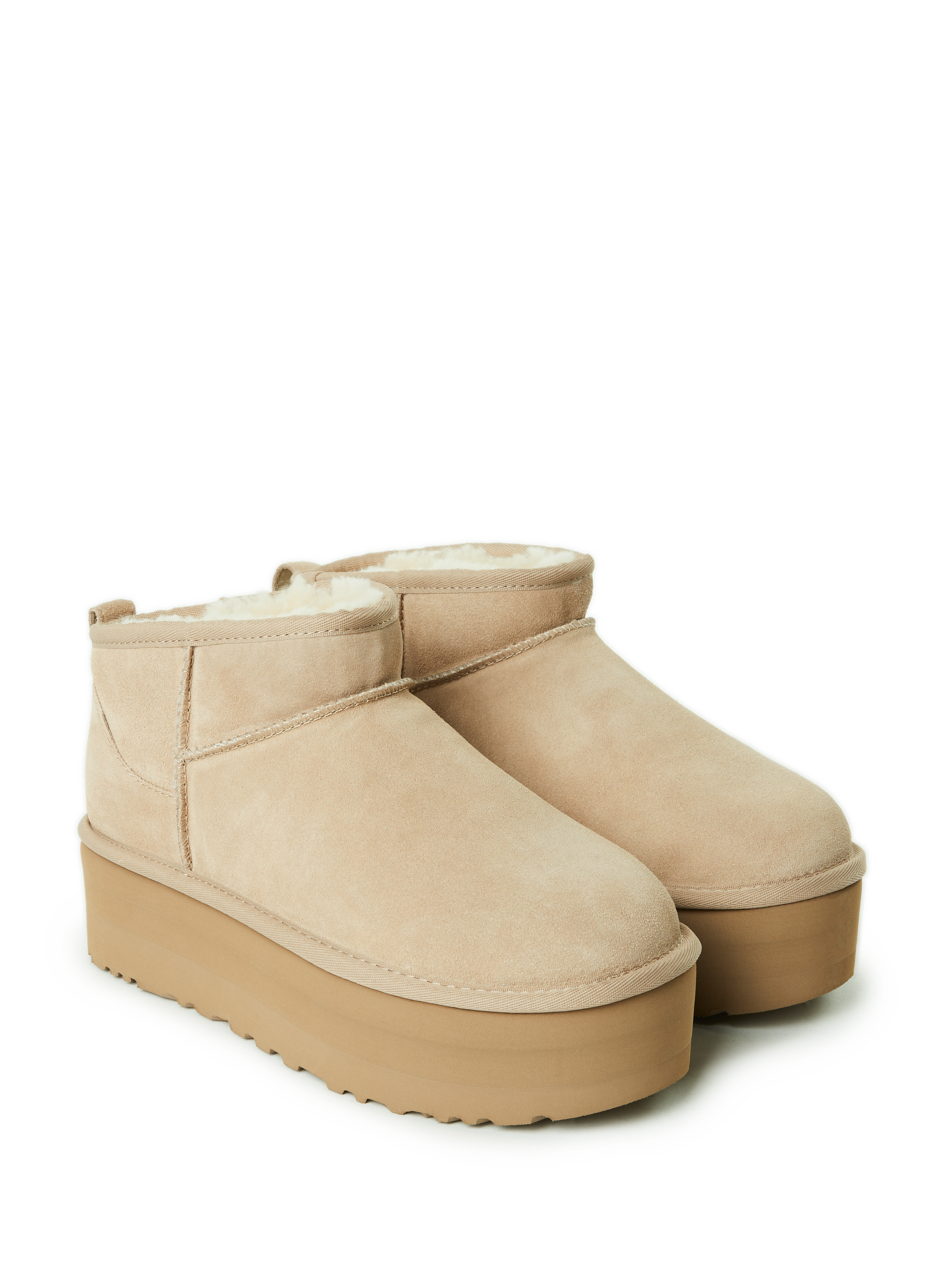 Bottines Classic Ultra mini en cuir UGG Beige