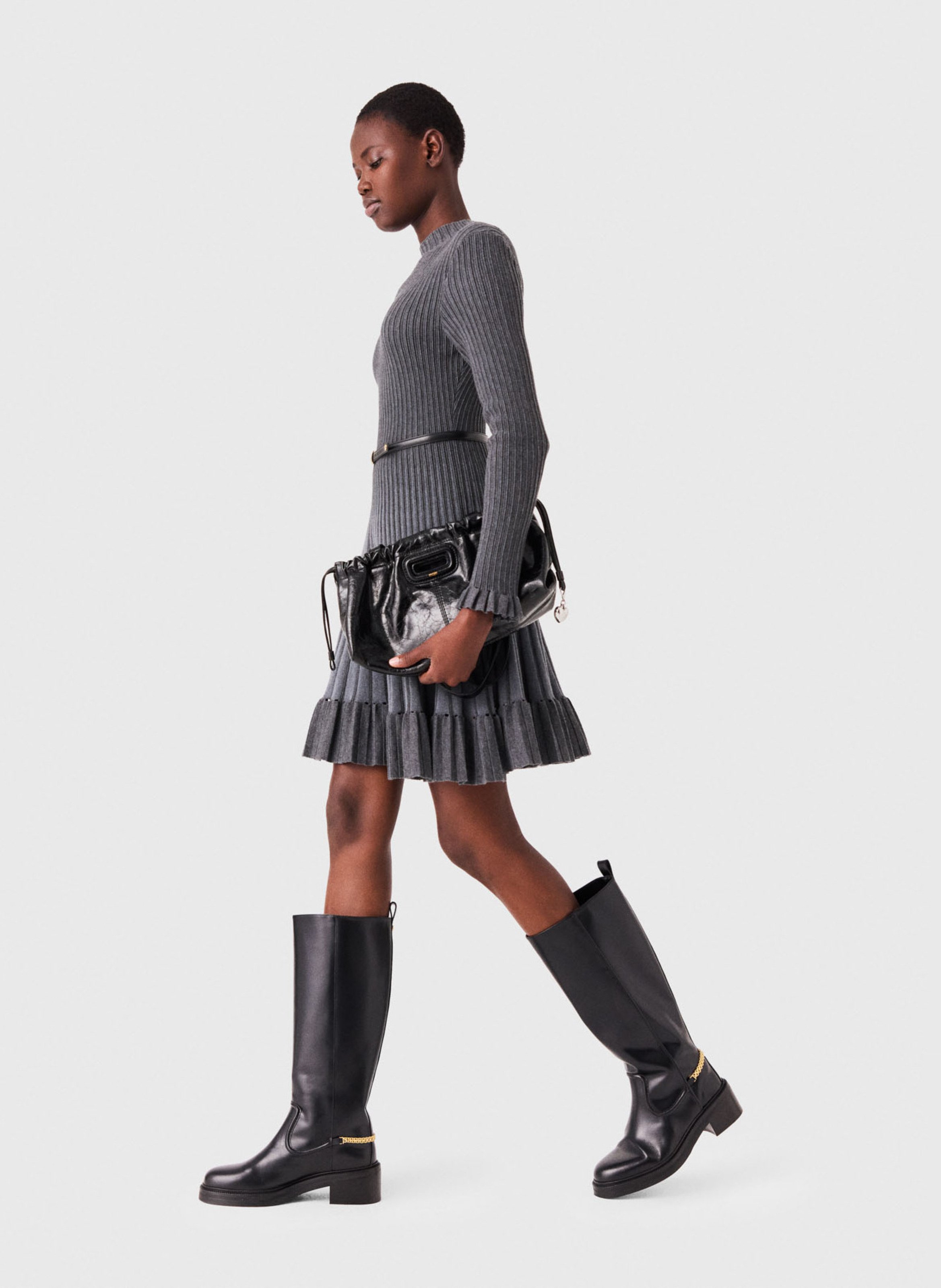 Robe moulante évasée col rond plissée MAJE Gris