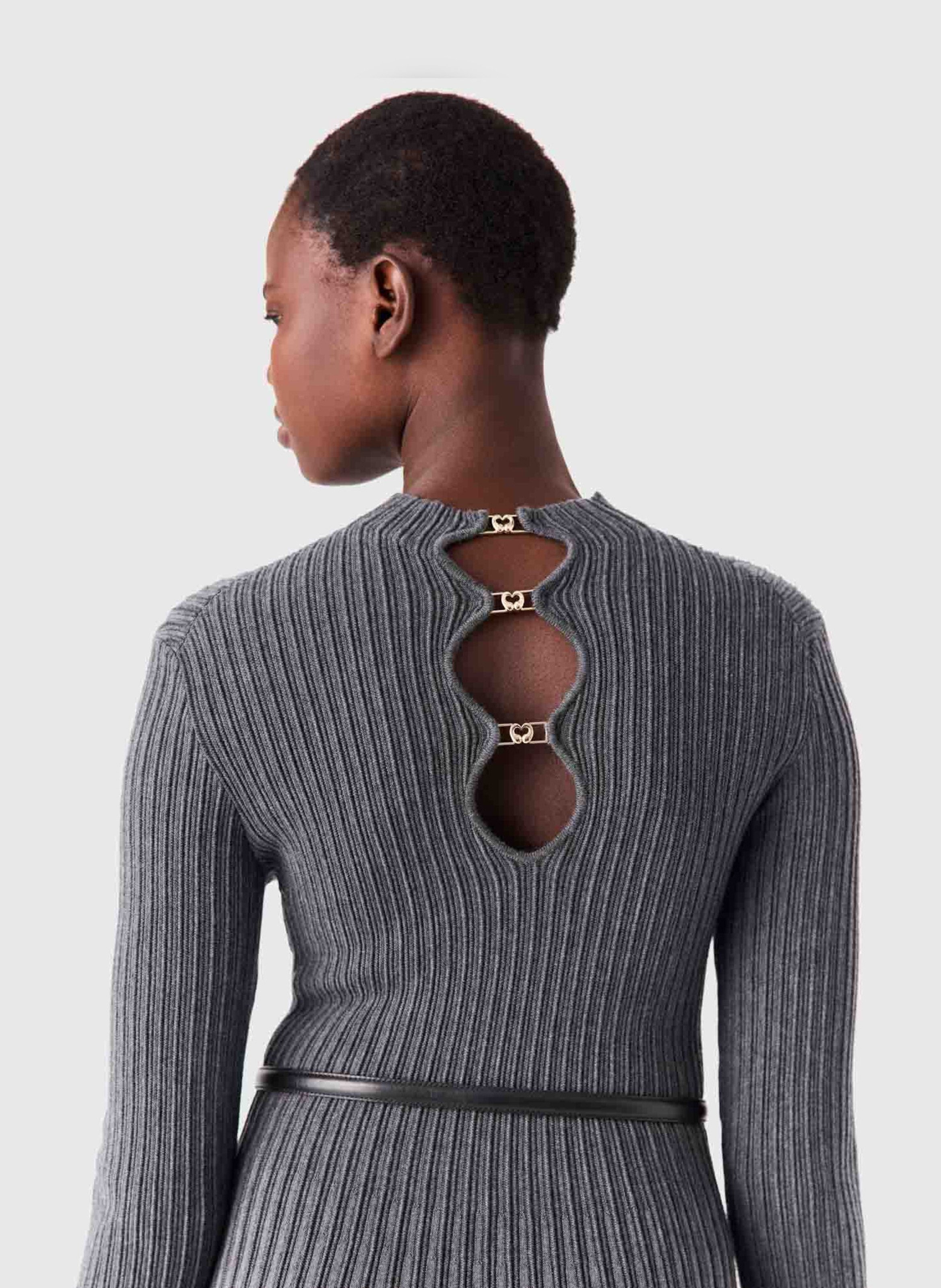 Robe moulante évasée col rond plissée MAJE Gris