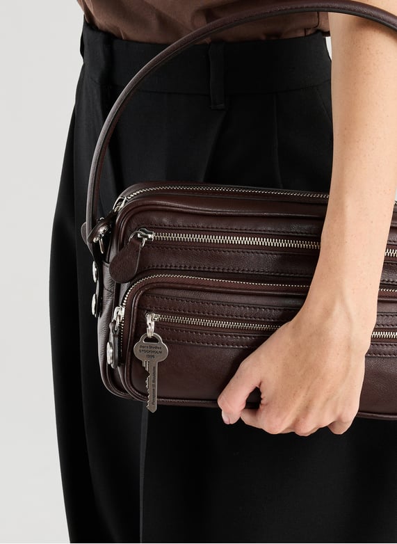 Sac à main Caméro Petit en cuir | Marron by ACNE STUDIOS Sac à main Caméro Petit en cuir Marron