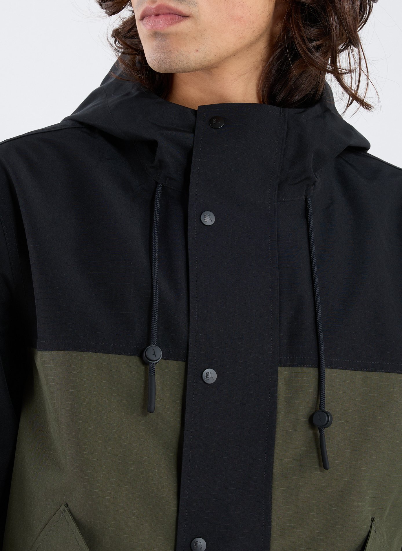 Veste d'extérieur à capuche AIGLE Noir