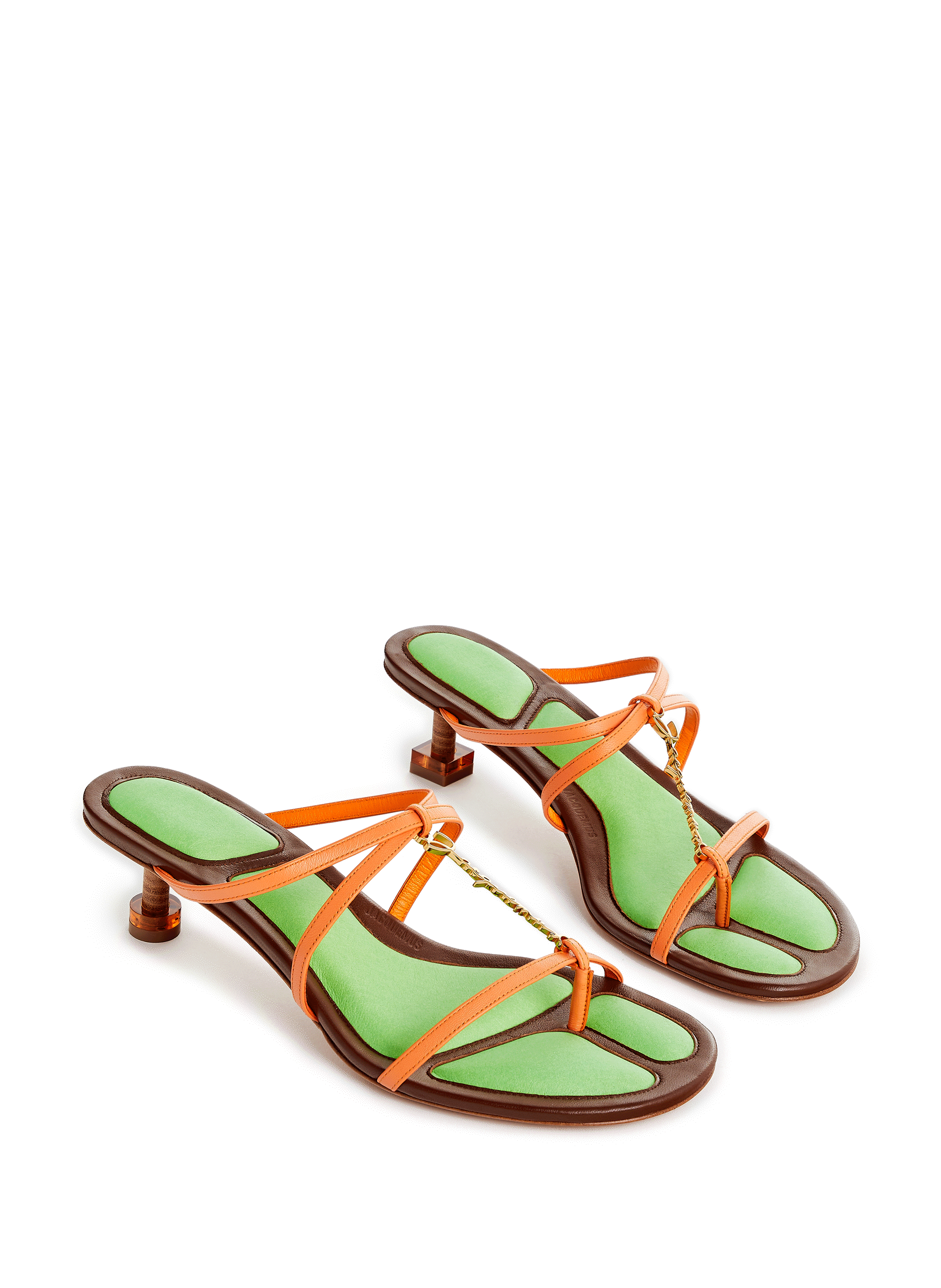 Les sandales basses Pralu en cuir