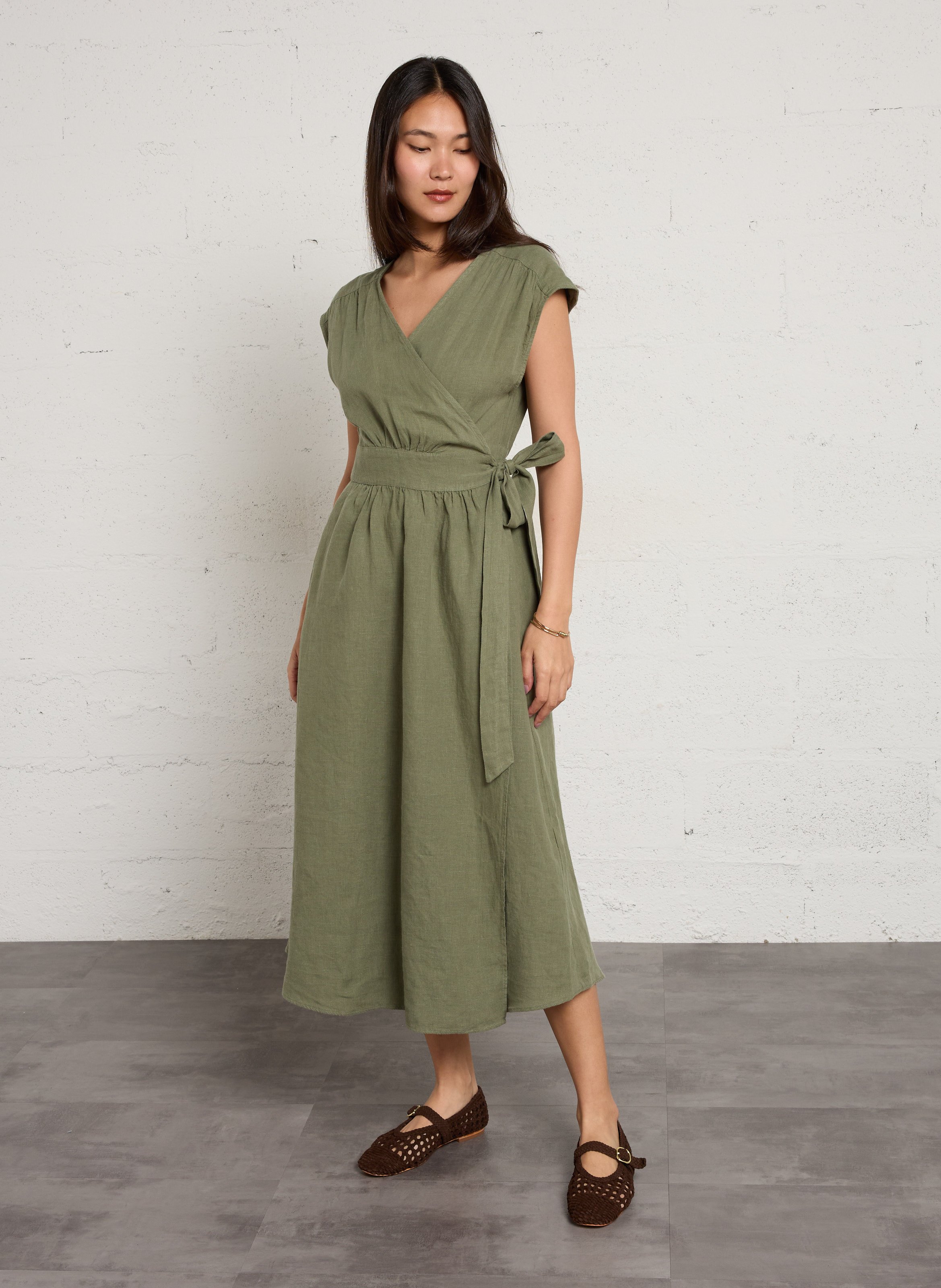Robe longue cintrée en lin baleare MAISON 123 Vert