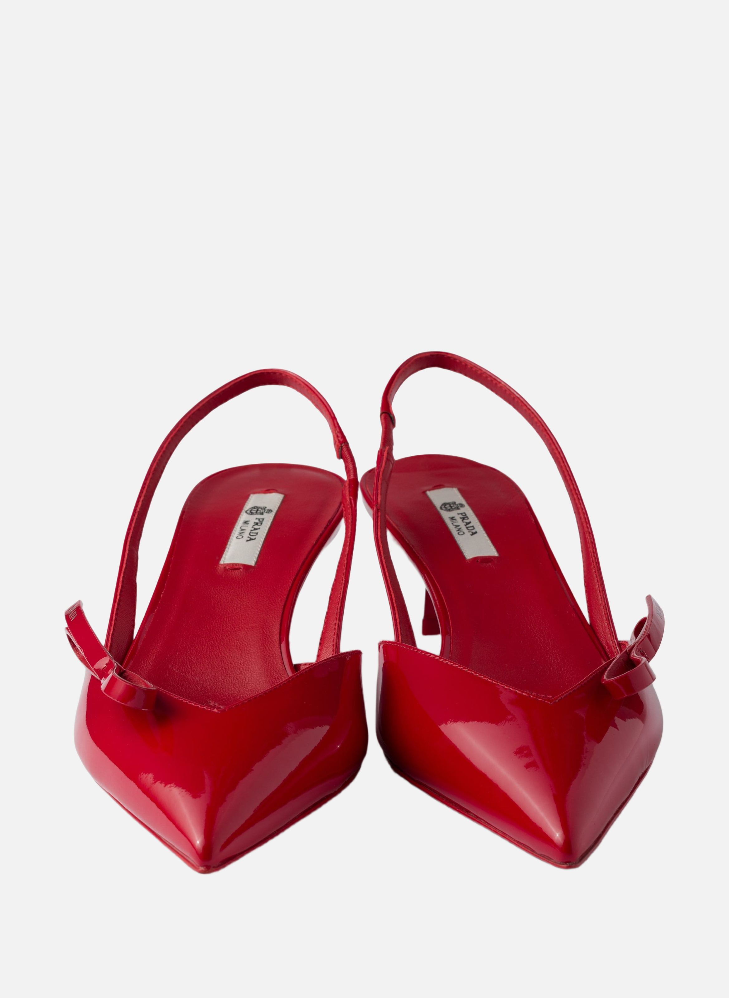 Escarpins à bride arrière en cuir verni PRADA Rouge