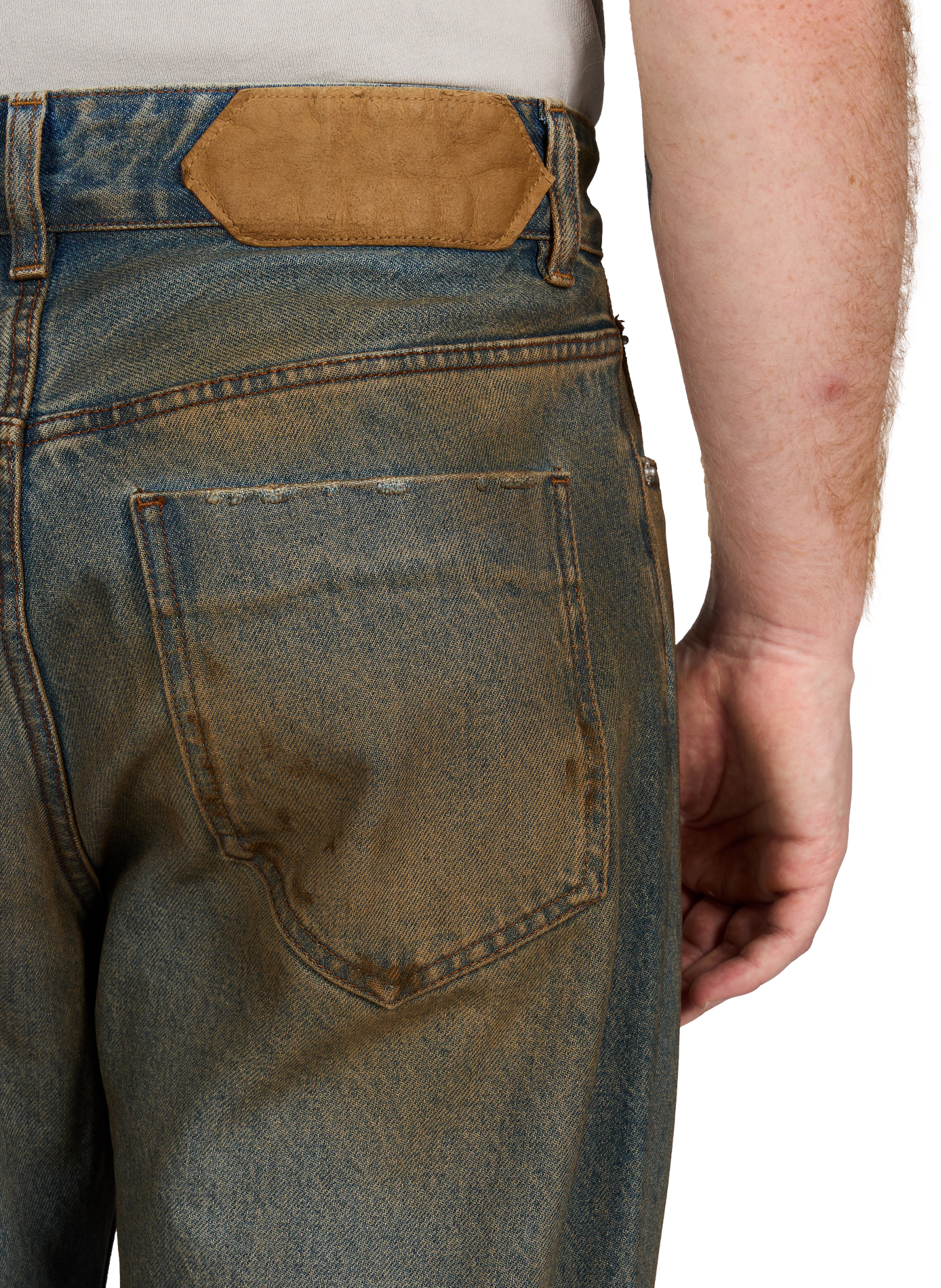 Worn-out jeans with stain effect in cotton JACQUEMUS Blue