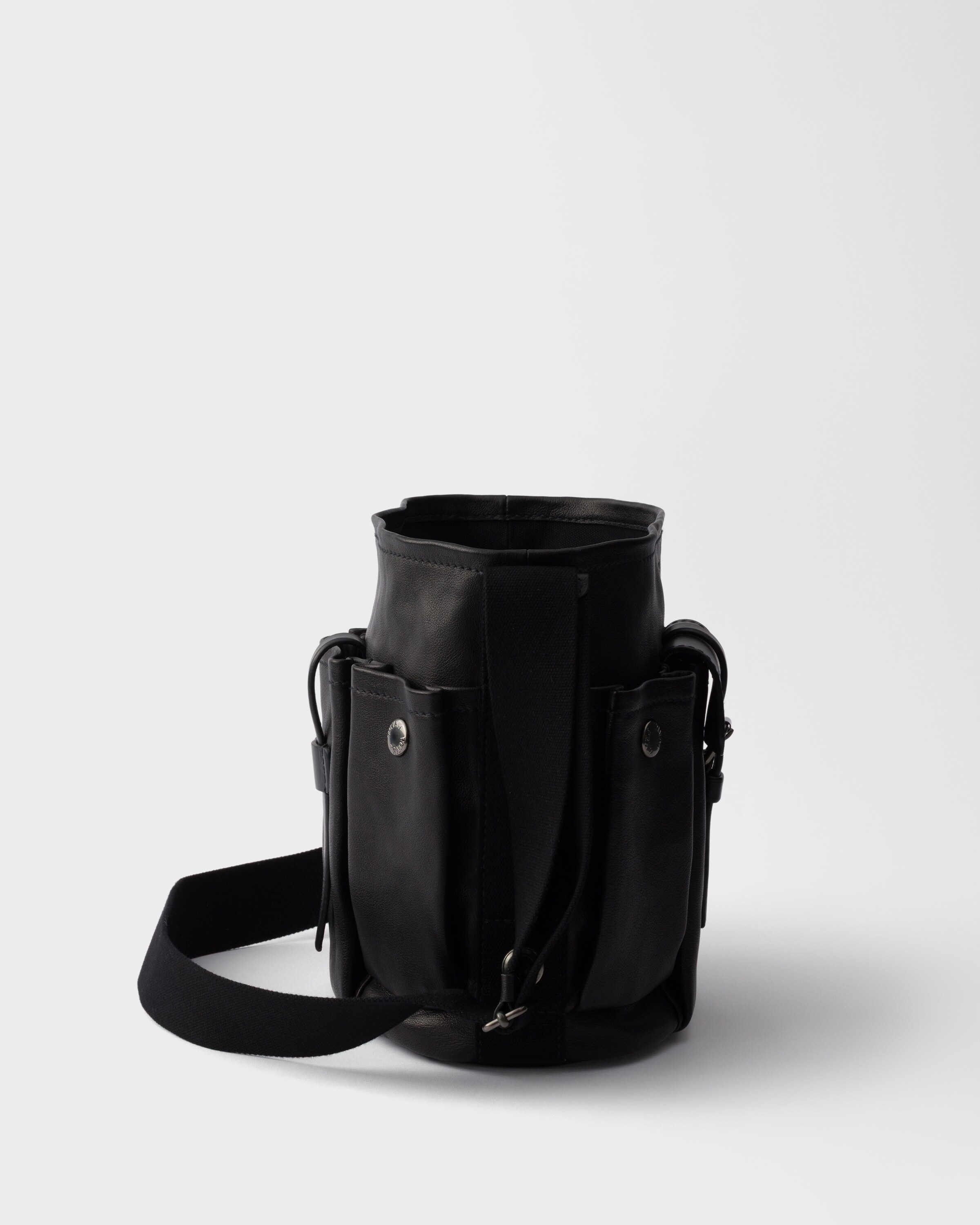 Mini sac seau prada route en cuir PRADA Noir