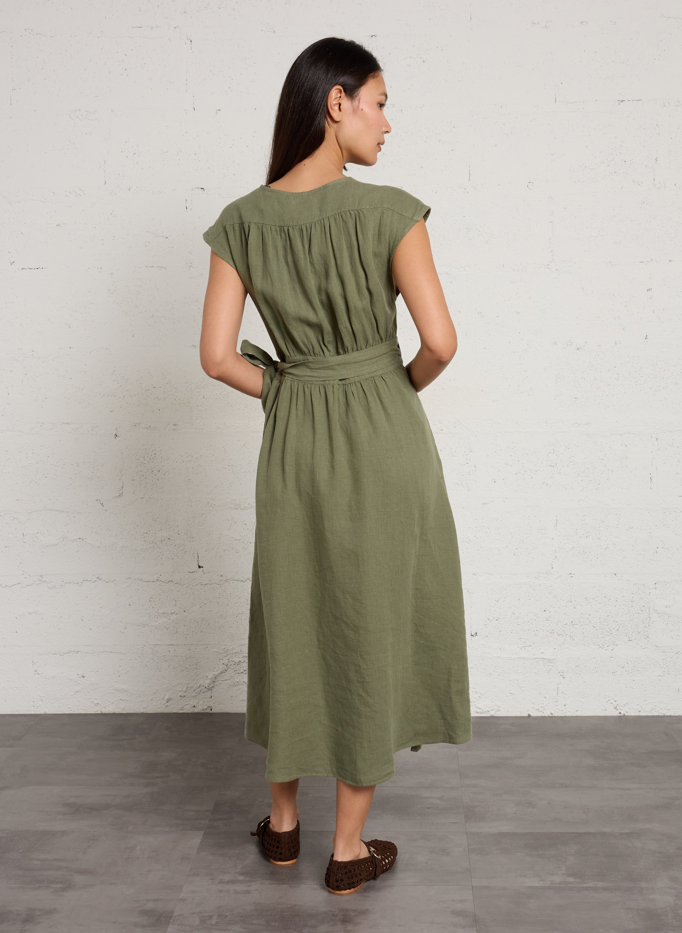 Robe longue cintrée en lin baleare MAISON 123 Vert