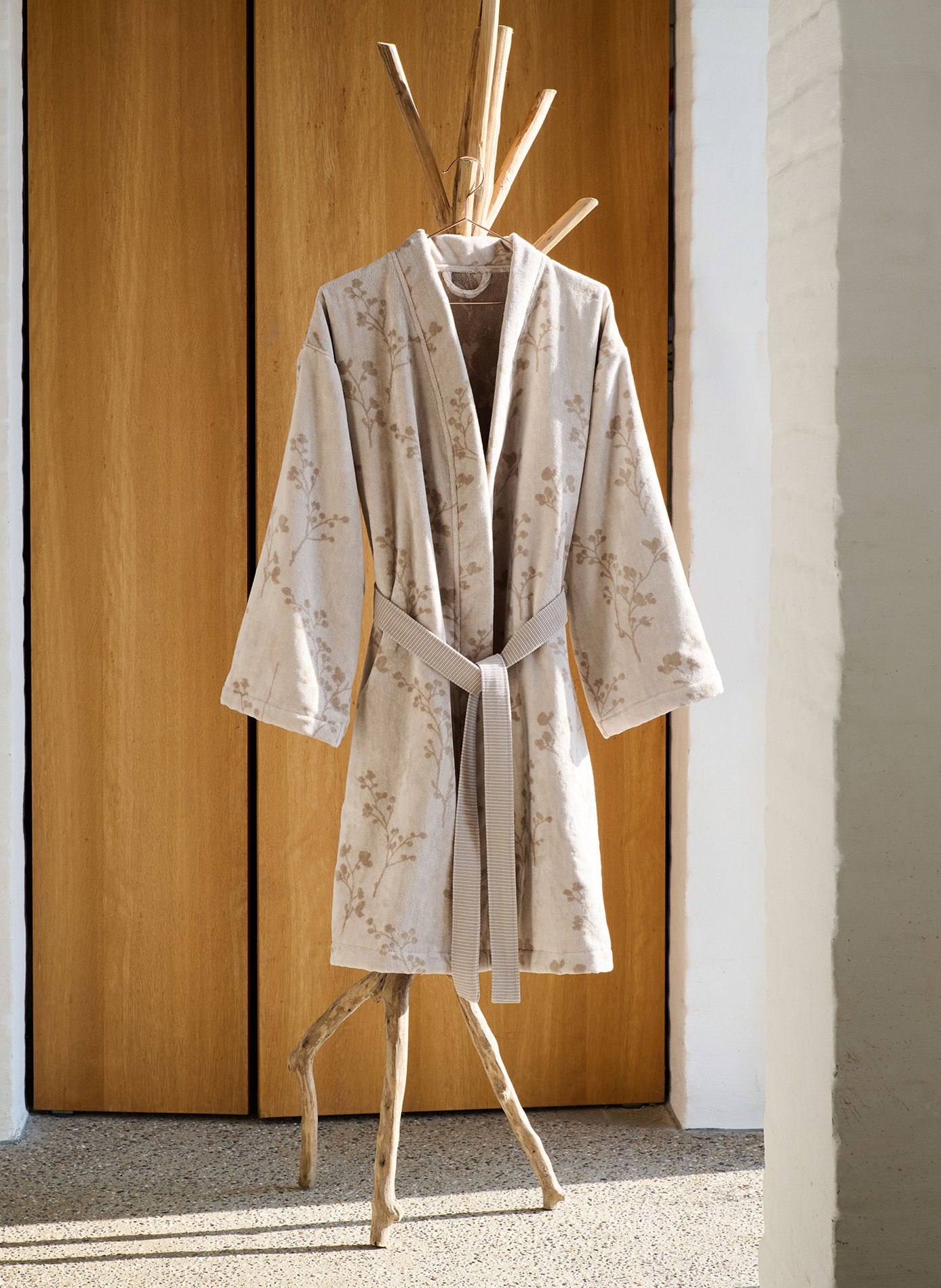 Peignoir minimaliste ANNE DE SOLENE Beige