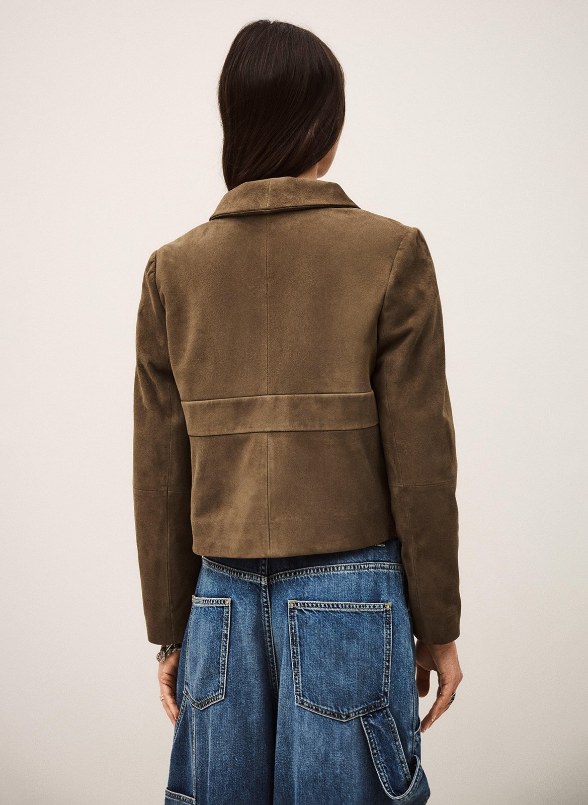 Veste cintrée col tailleur en cuir velours morfeo BA&SH Kaki