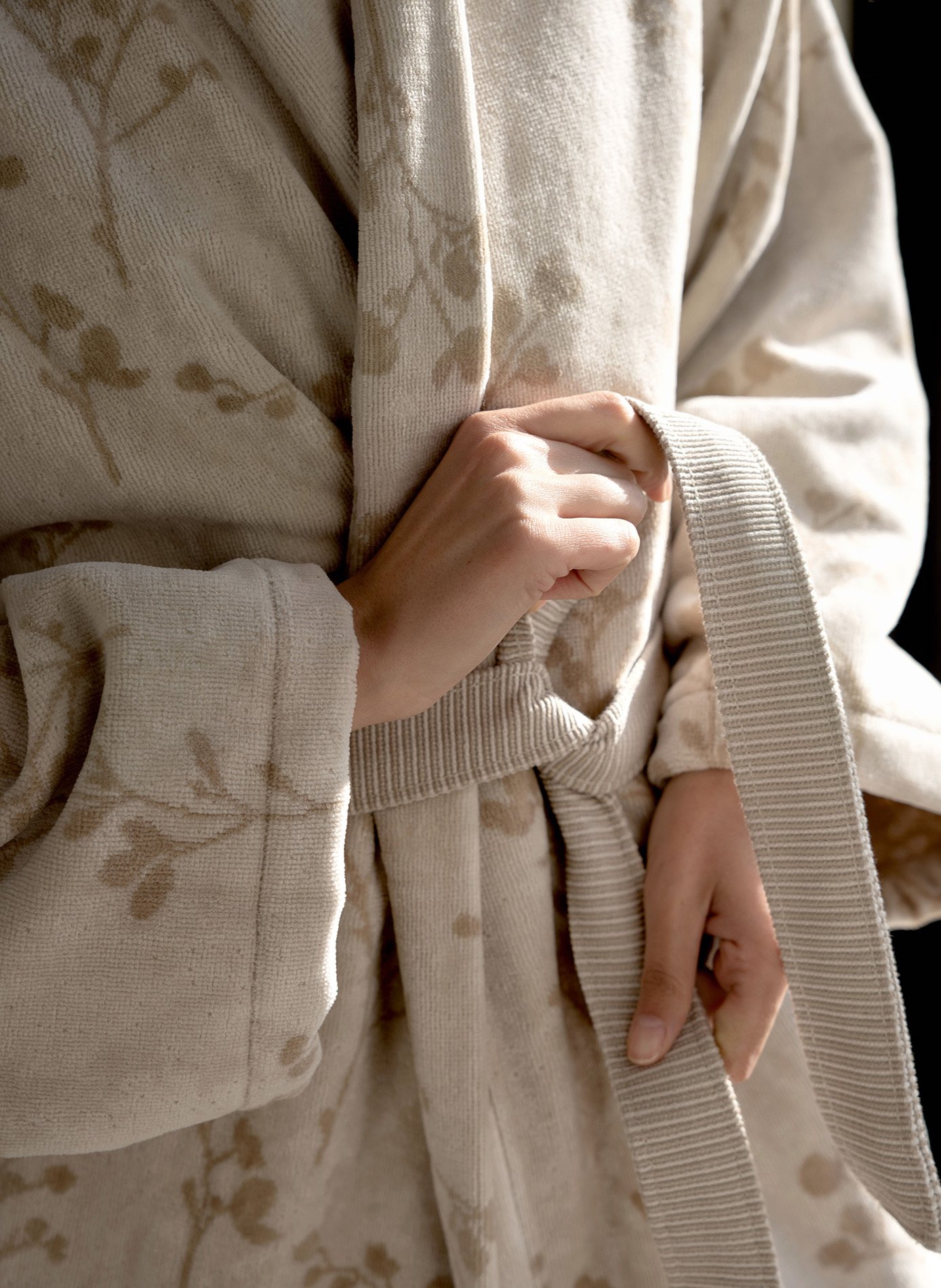 Peignoir minimaliste ANNE DE SOLENE Beige