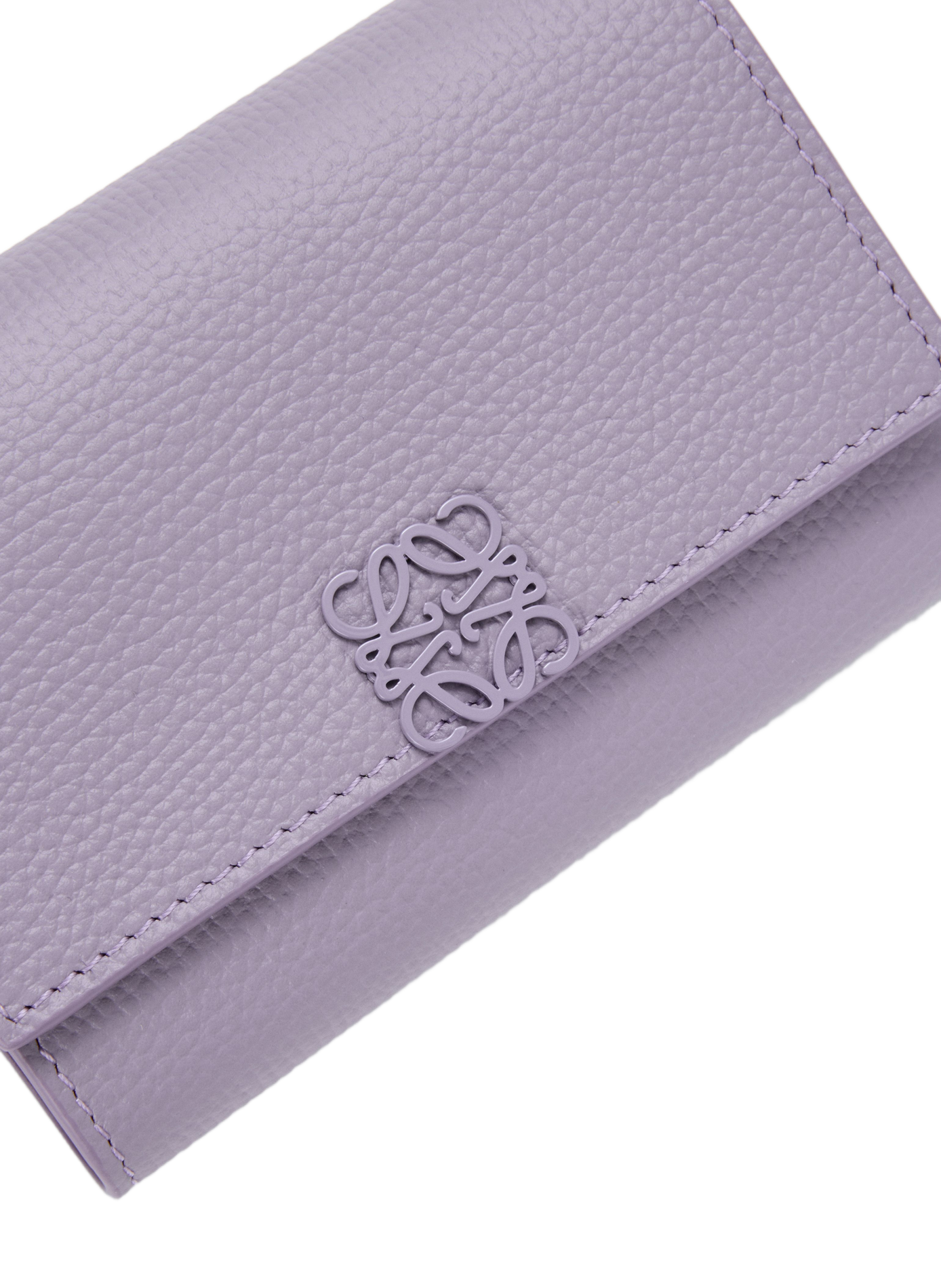 Petit portefeuille vertical Anagram en cuir de veau grainé LOEWE Violet