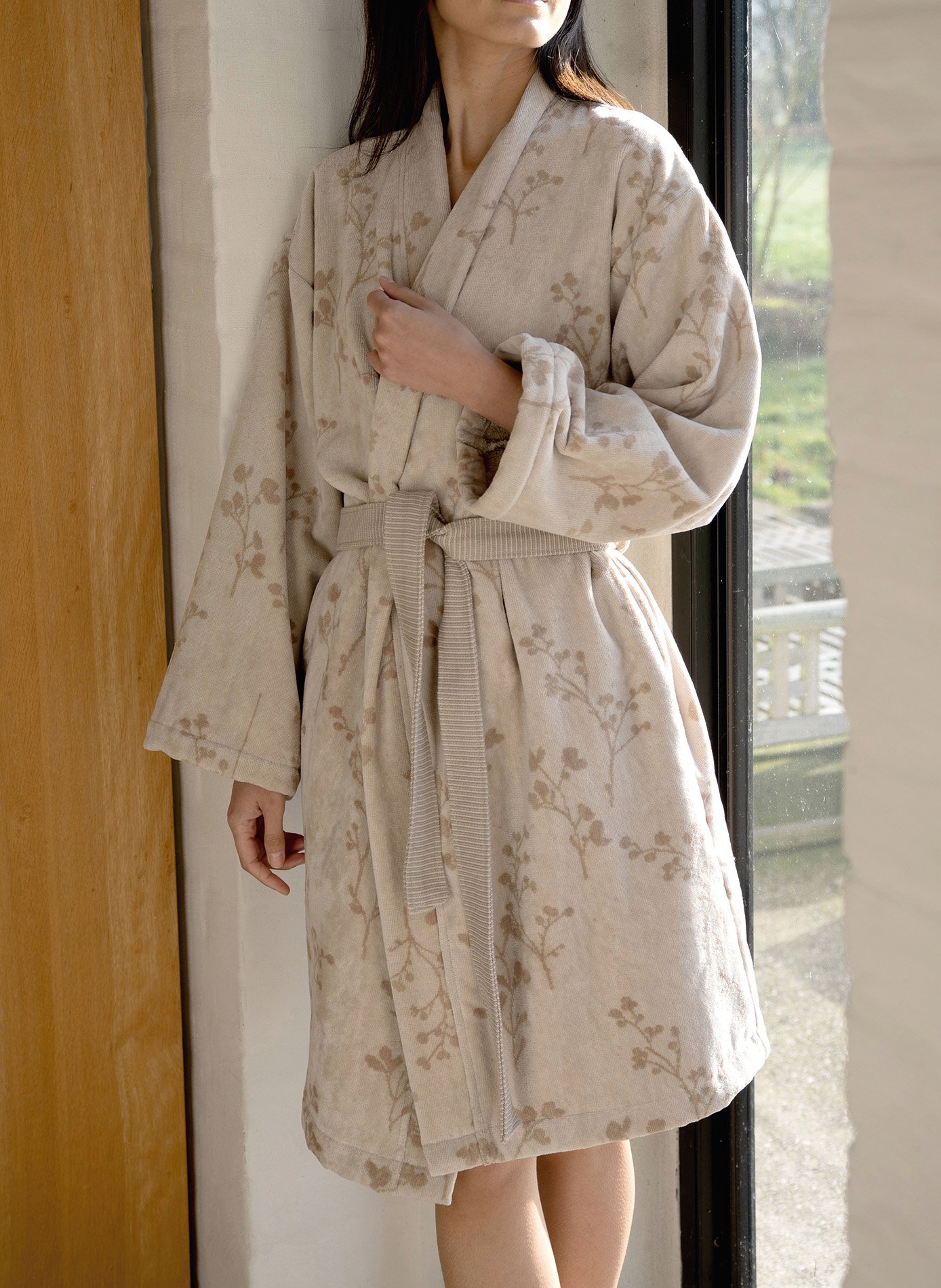 Peignoir minimaliste ANNE DE SOLENE Beige