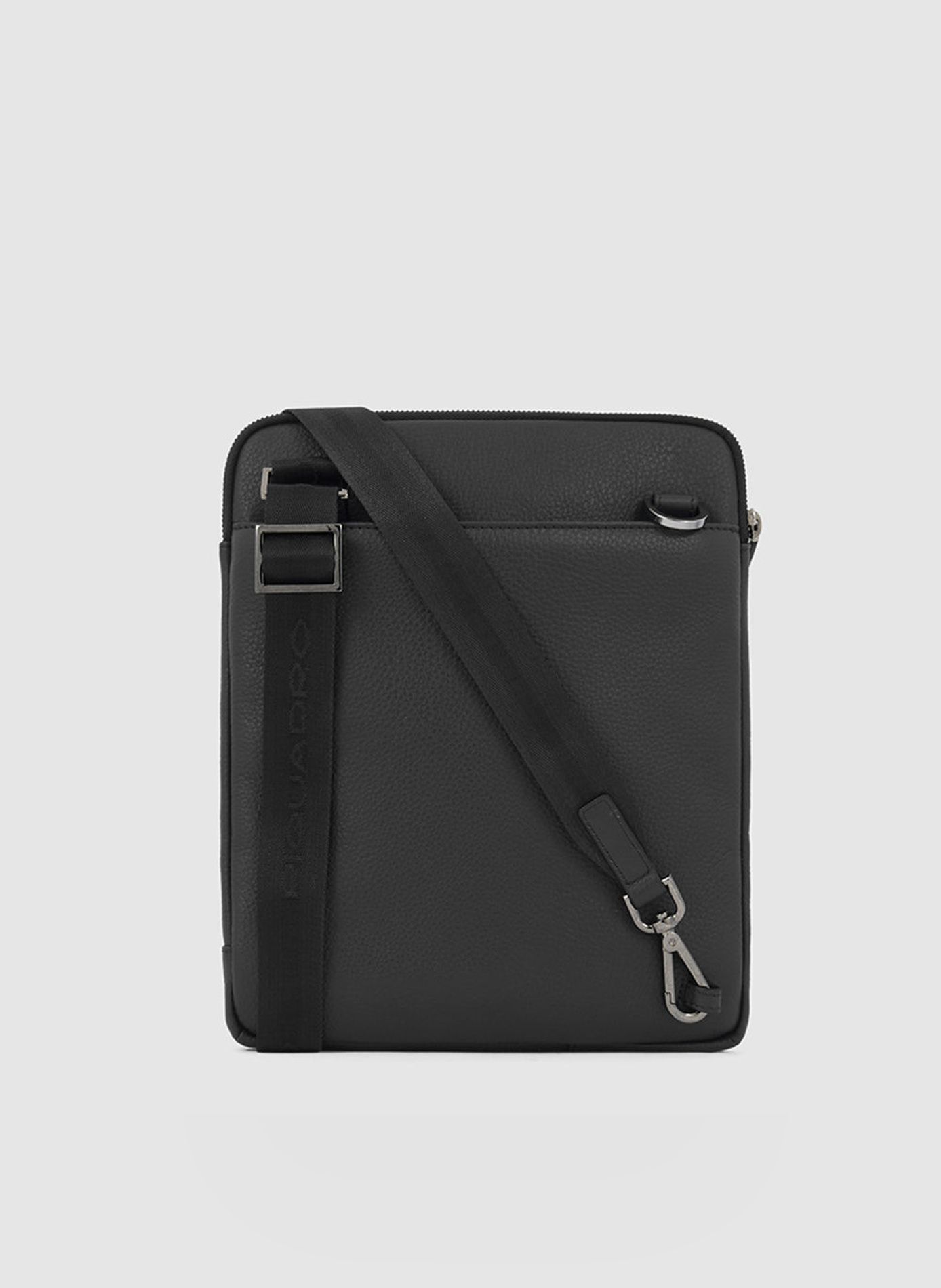 Men's leather crossbody bag for ipad® pro 11" PIQUADRO Black