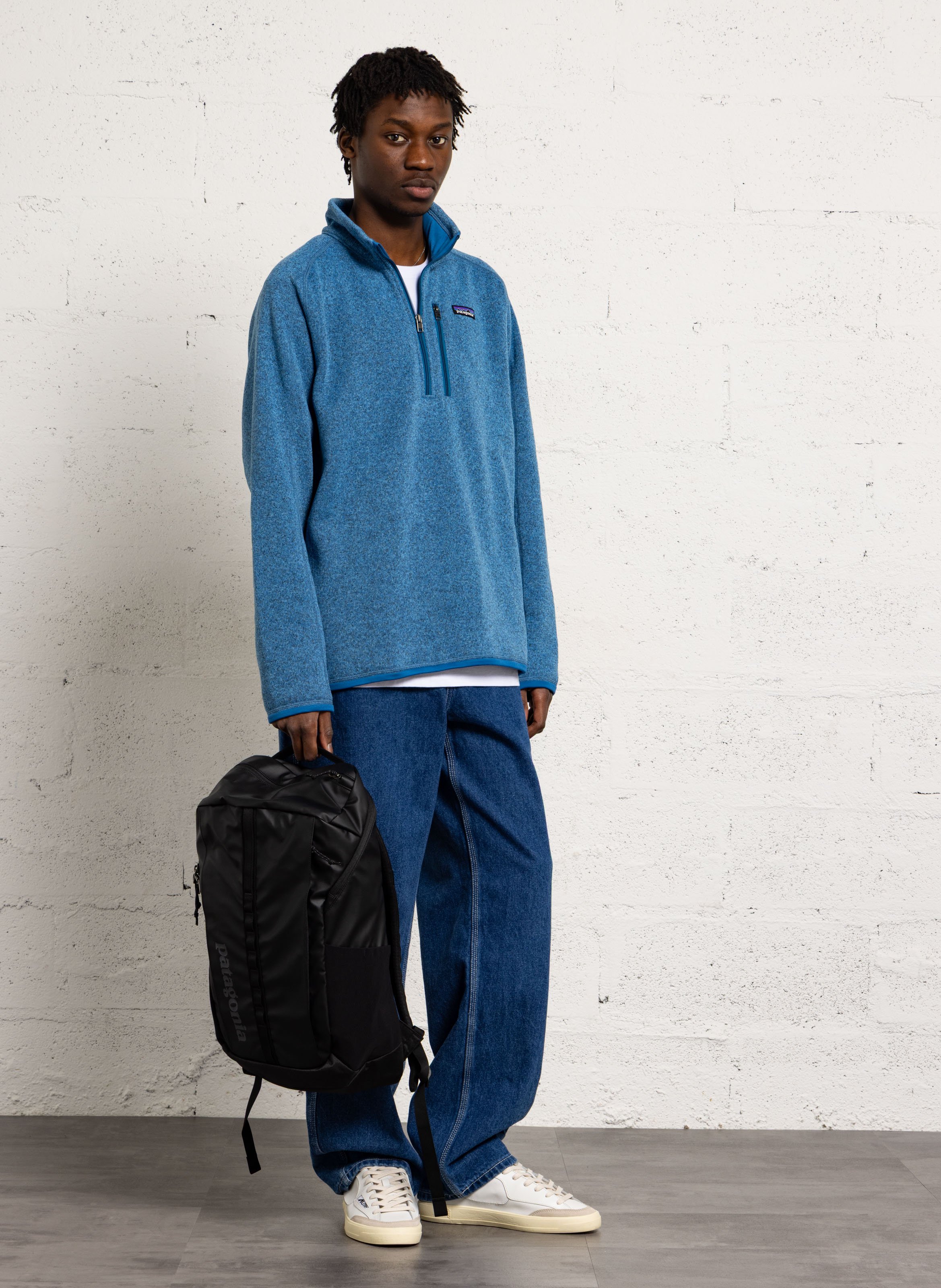 Plain logo backpack 25L PATAGONIA Black