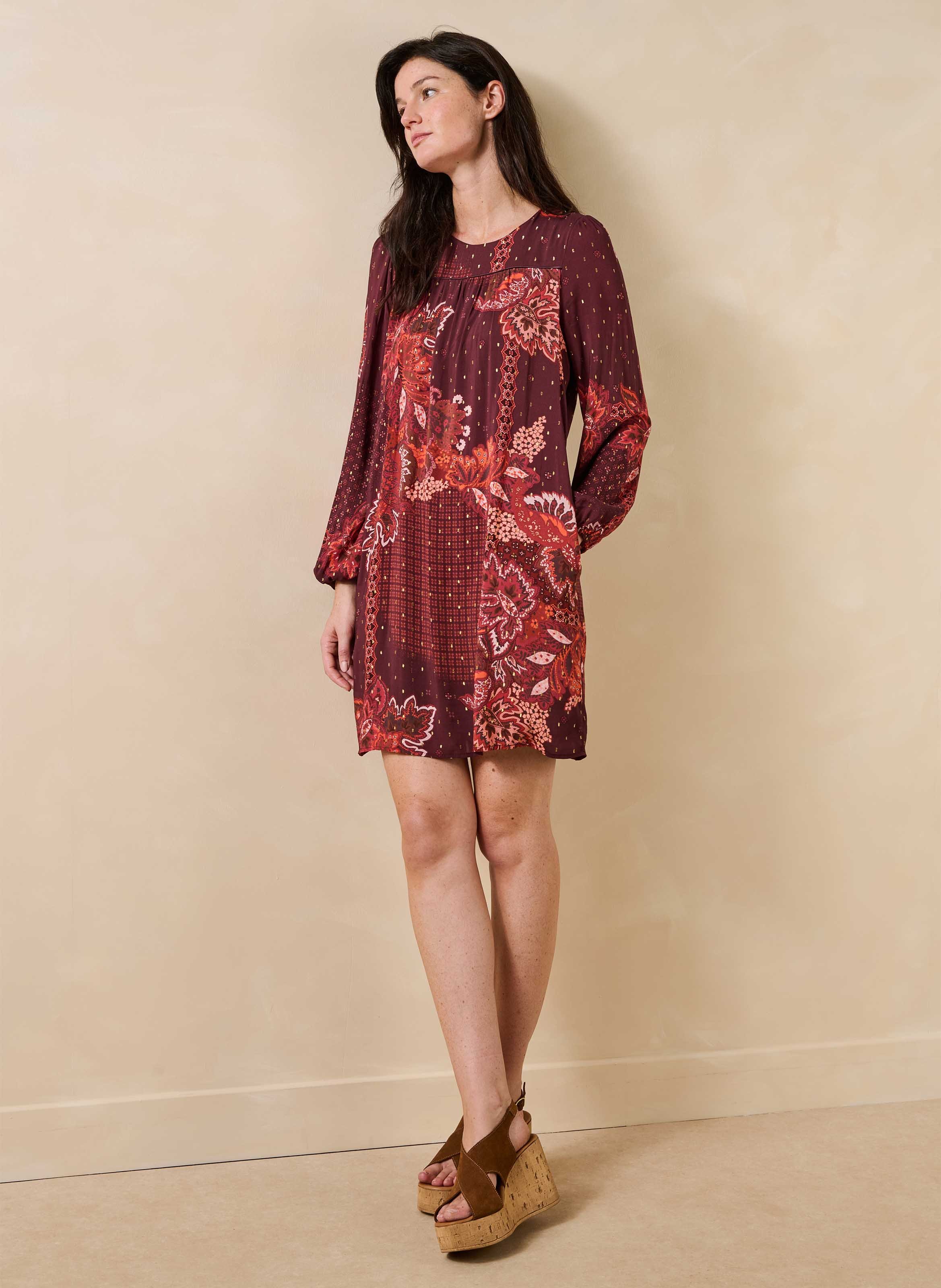 Korte rechte jurk met print LA FEE MARABOUTEE Rood